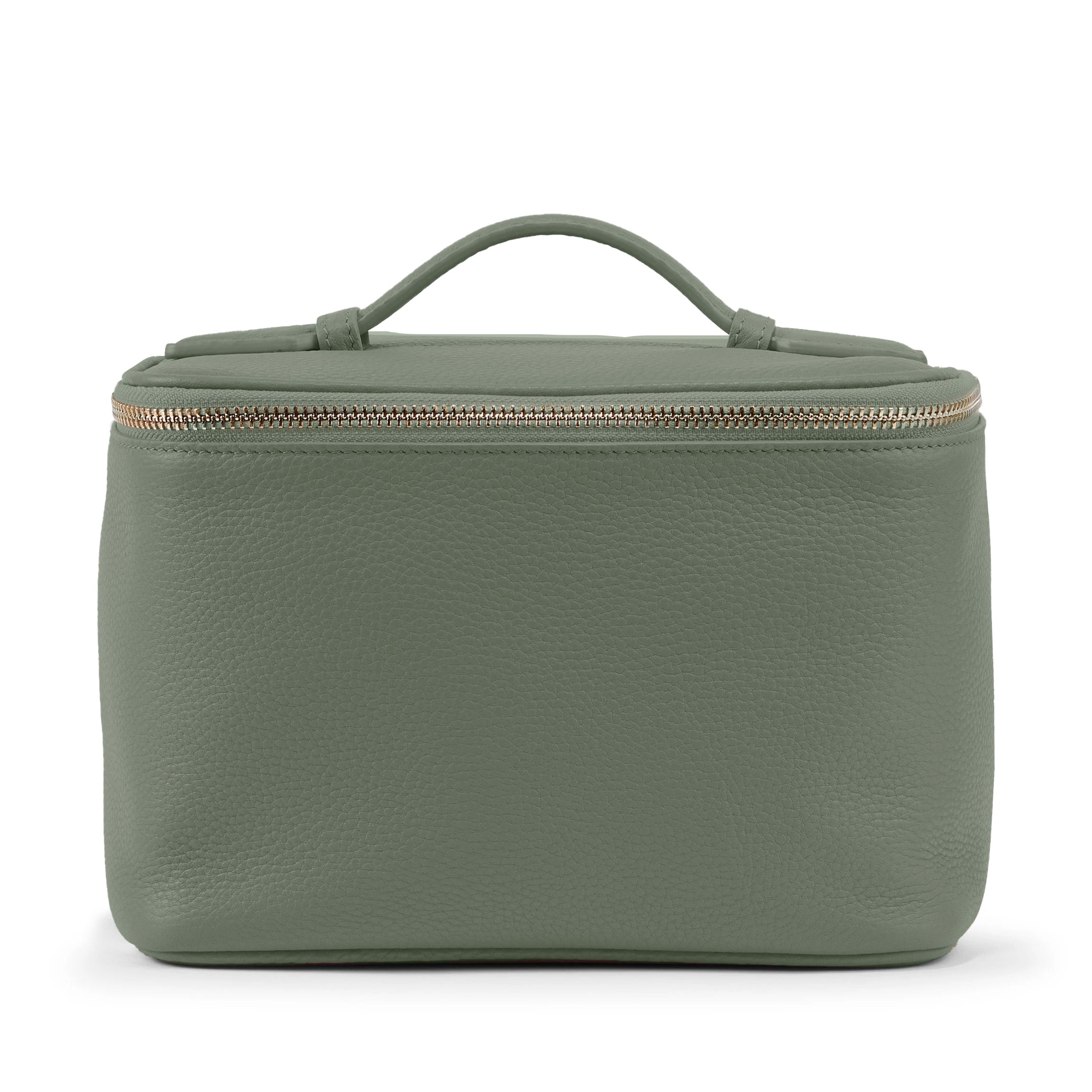 Medium Train Case | Full grain leather, versatile travel storage