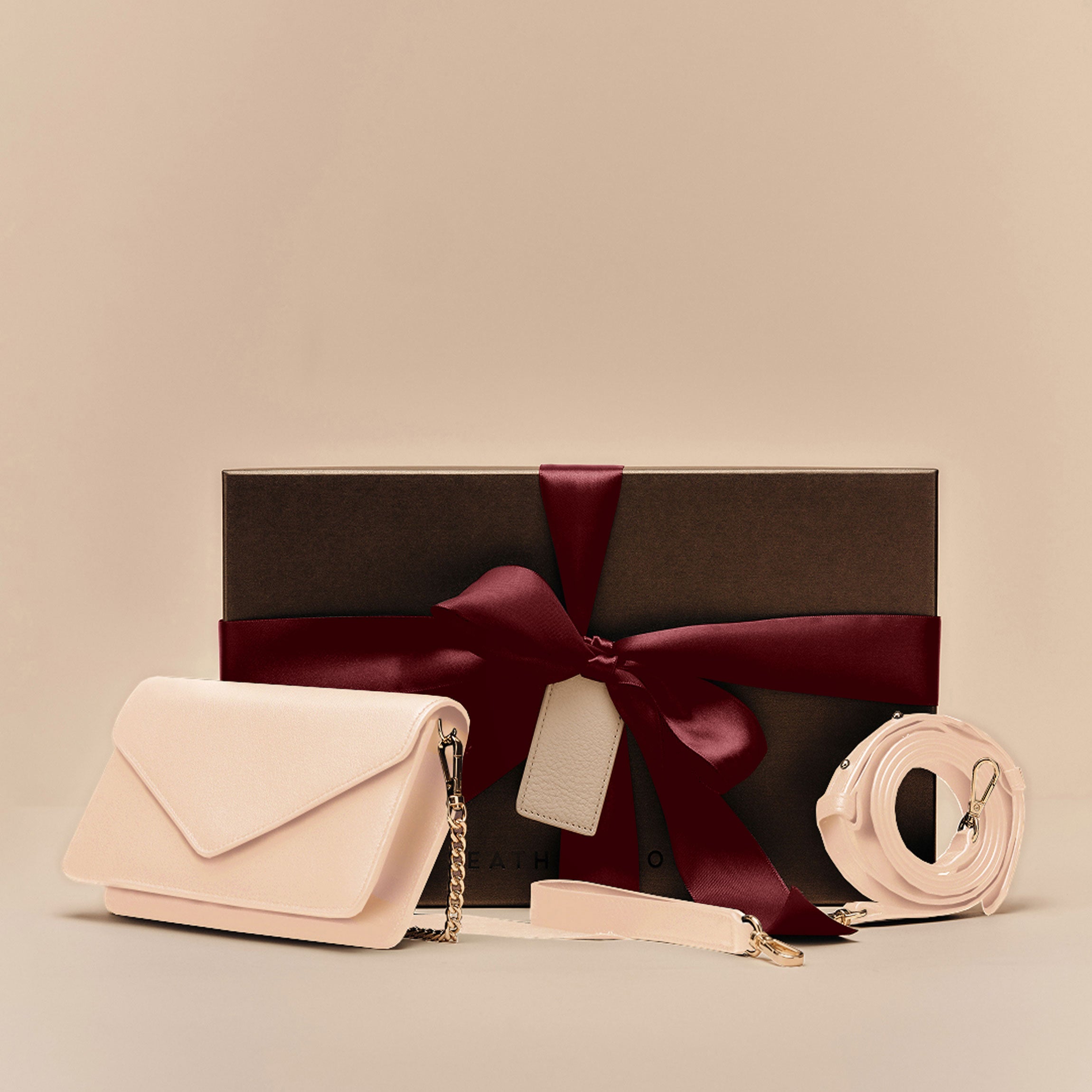 Willow 4-In-1 Gift Set | Full Grain Leather, Versatile Carry