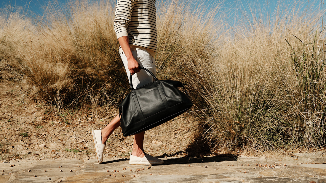 Where to Find a Durable Leather Travel Tote Bag for Family Vacations