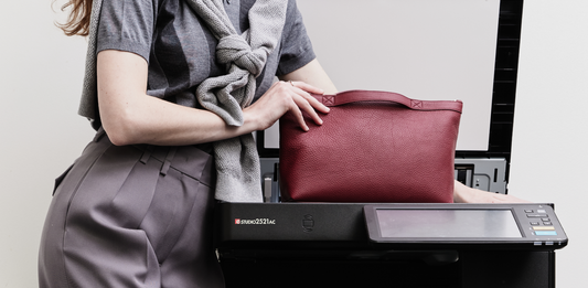 What Makes a Good Leather Pouch: How to Judge Quality Before You Buy