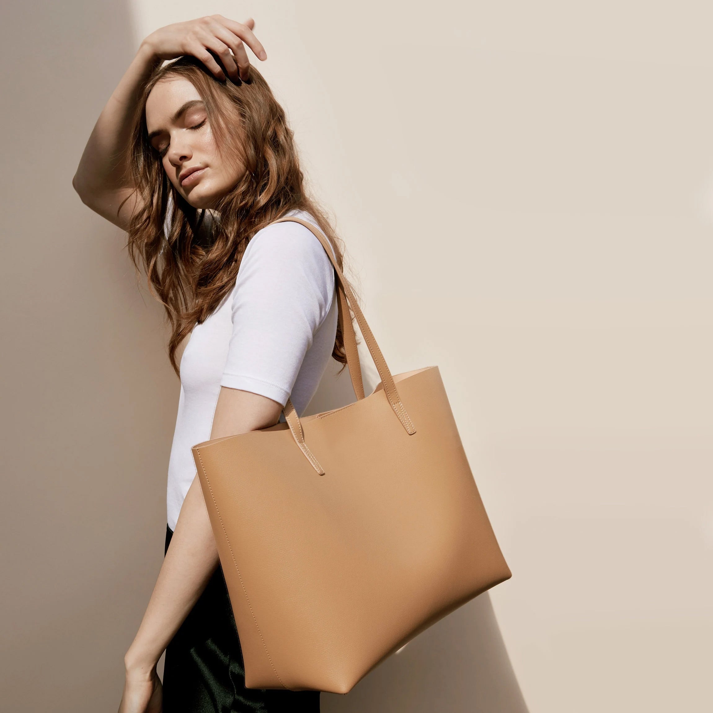 Belmont Structured Tote | Full grain leather, classic and spacious