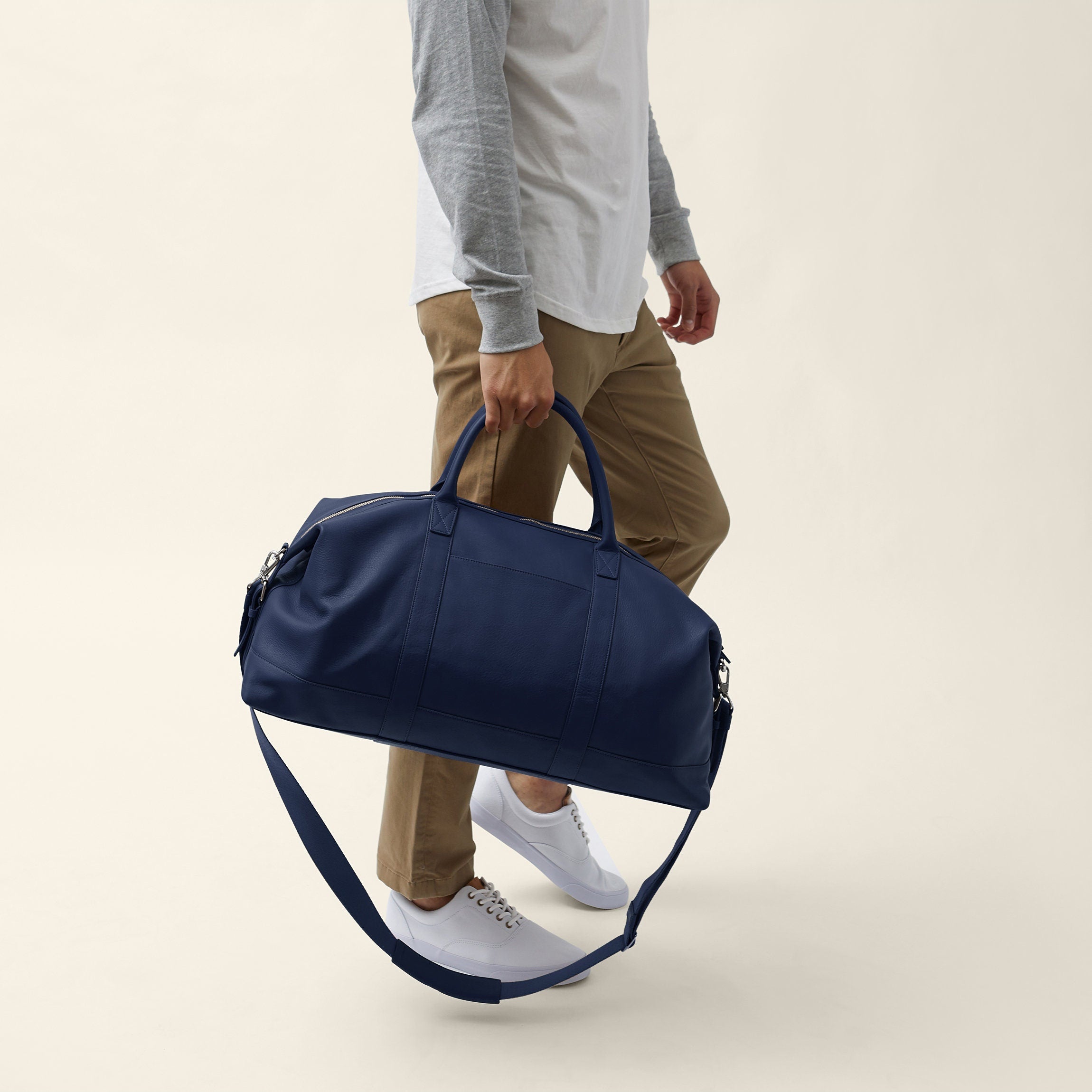 Kessler Medium Duffle Navy Blue
