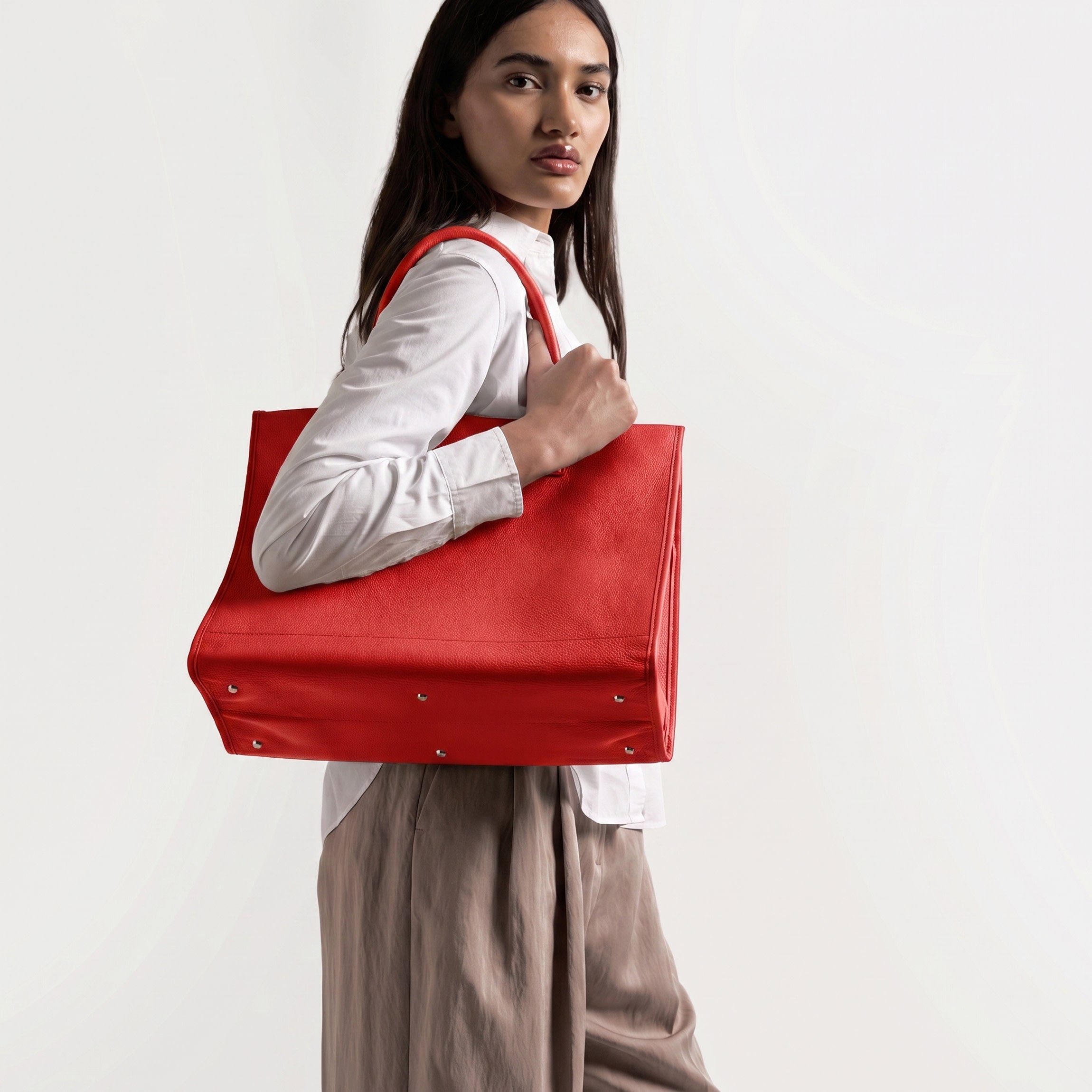 Bill Wall Leather レッドタイガーアイスカルブレスレット10mm Kress XL Tote | Full Grain Leather, Oversized Carryall