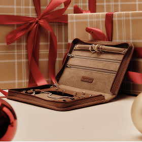 Portable Single Playing Card Case | Full grain leather, compact