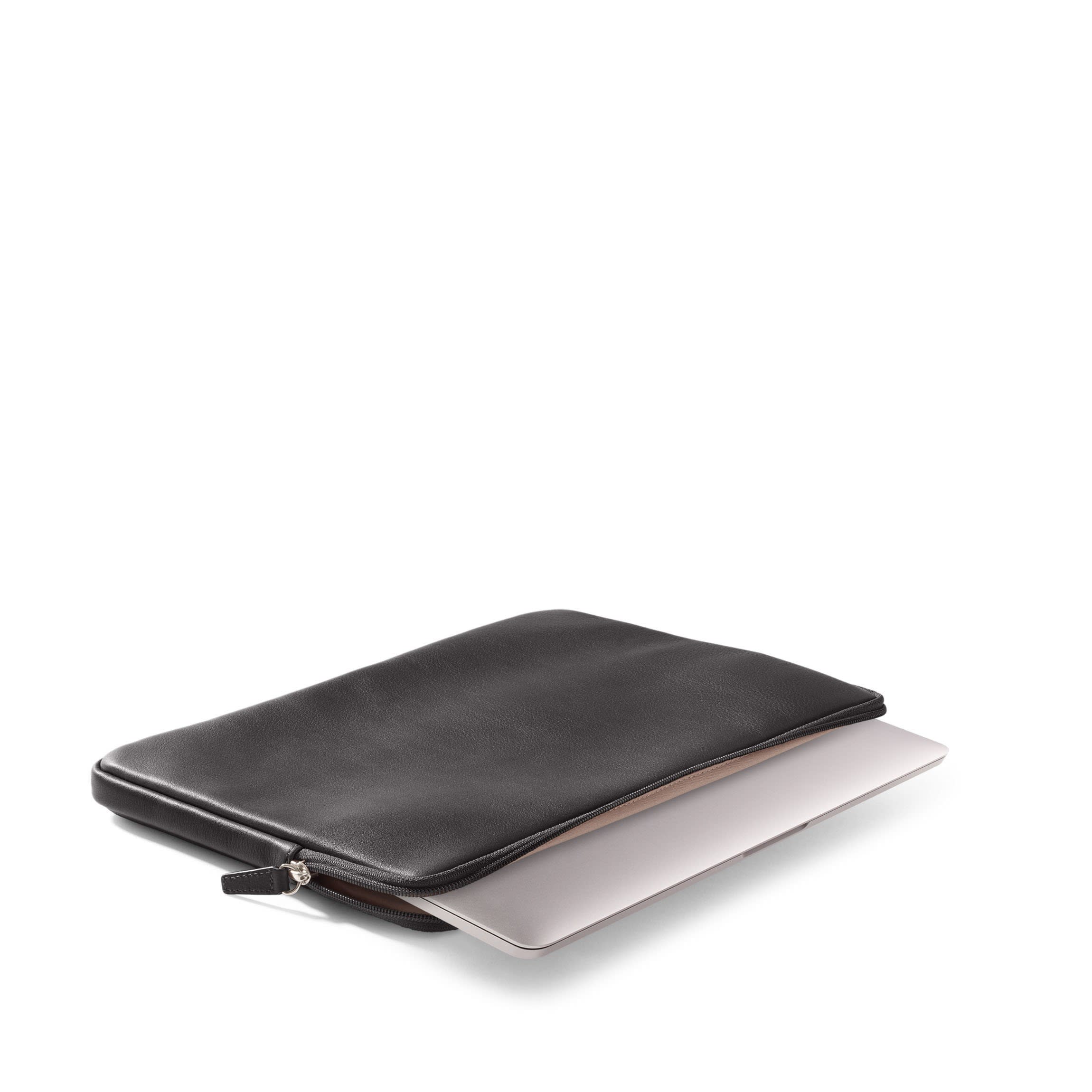 13 Inch MacBook Sleeve | Full grain leather, slim tech case