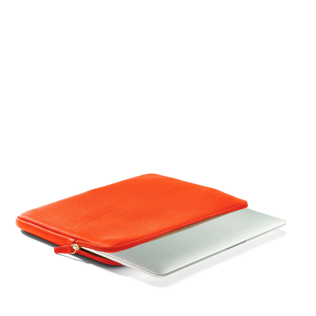 1314-Inch-Slim-Laptop-Sl2eeve-Clementine-T44-412-1