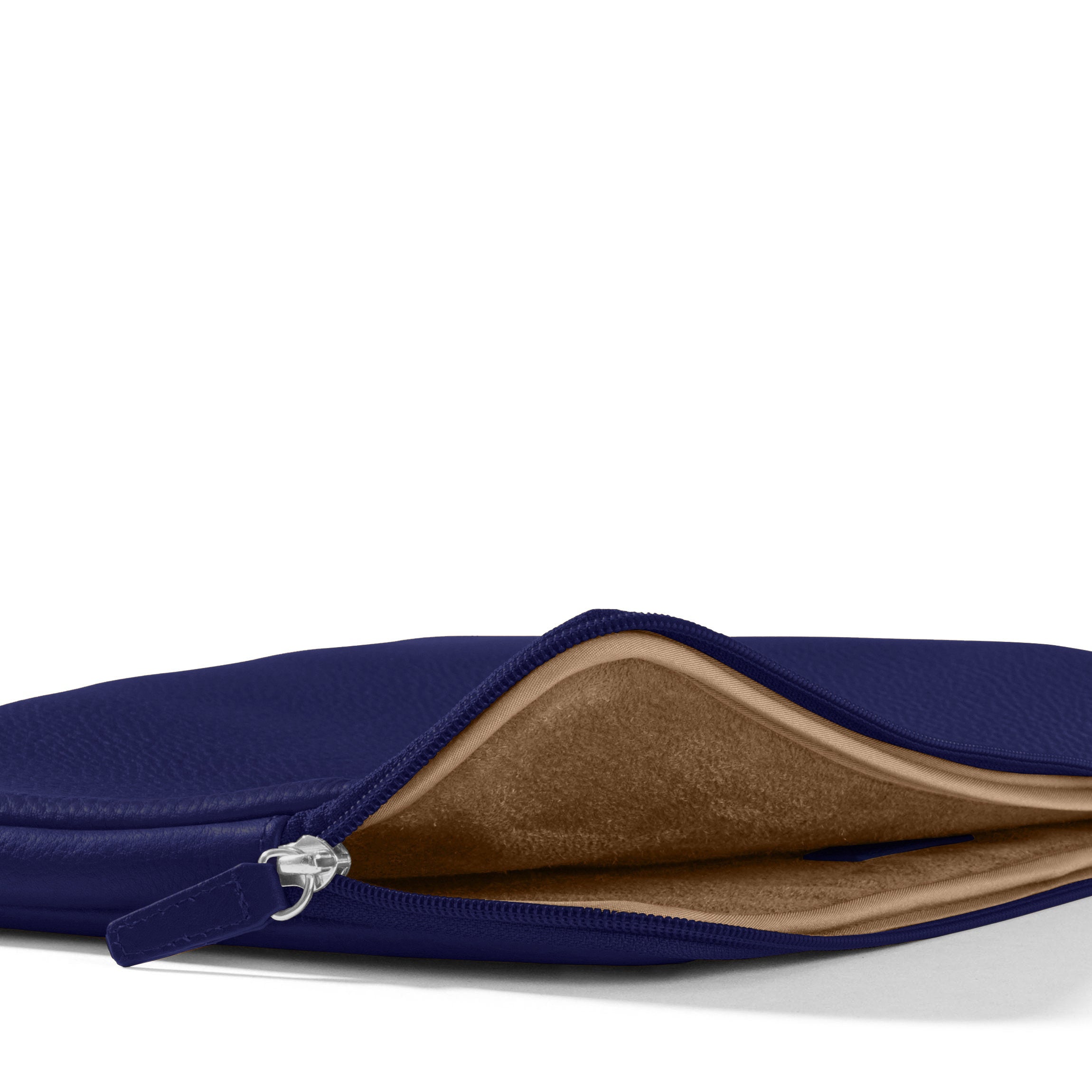 13/14 Inch Slim Laptop Sleeve | Full grain leather, streamlined