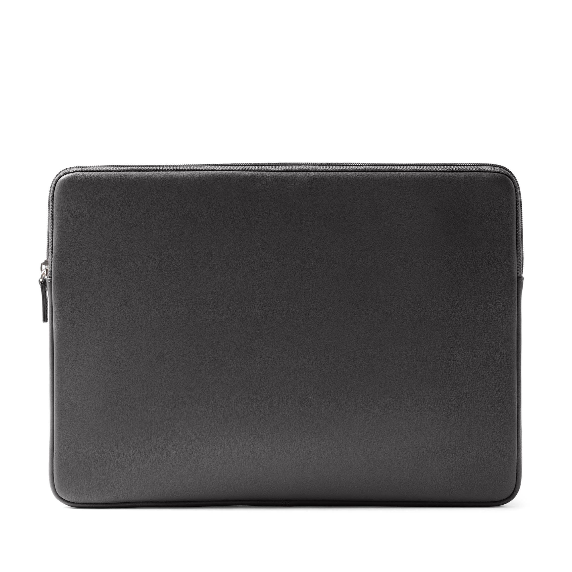 15/16 Inch MacBook Sleeve | Full grain leather, sleek laptop