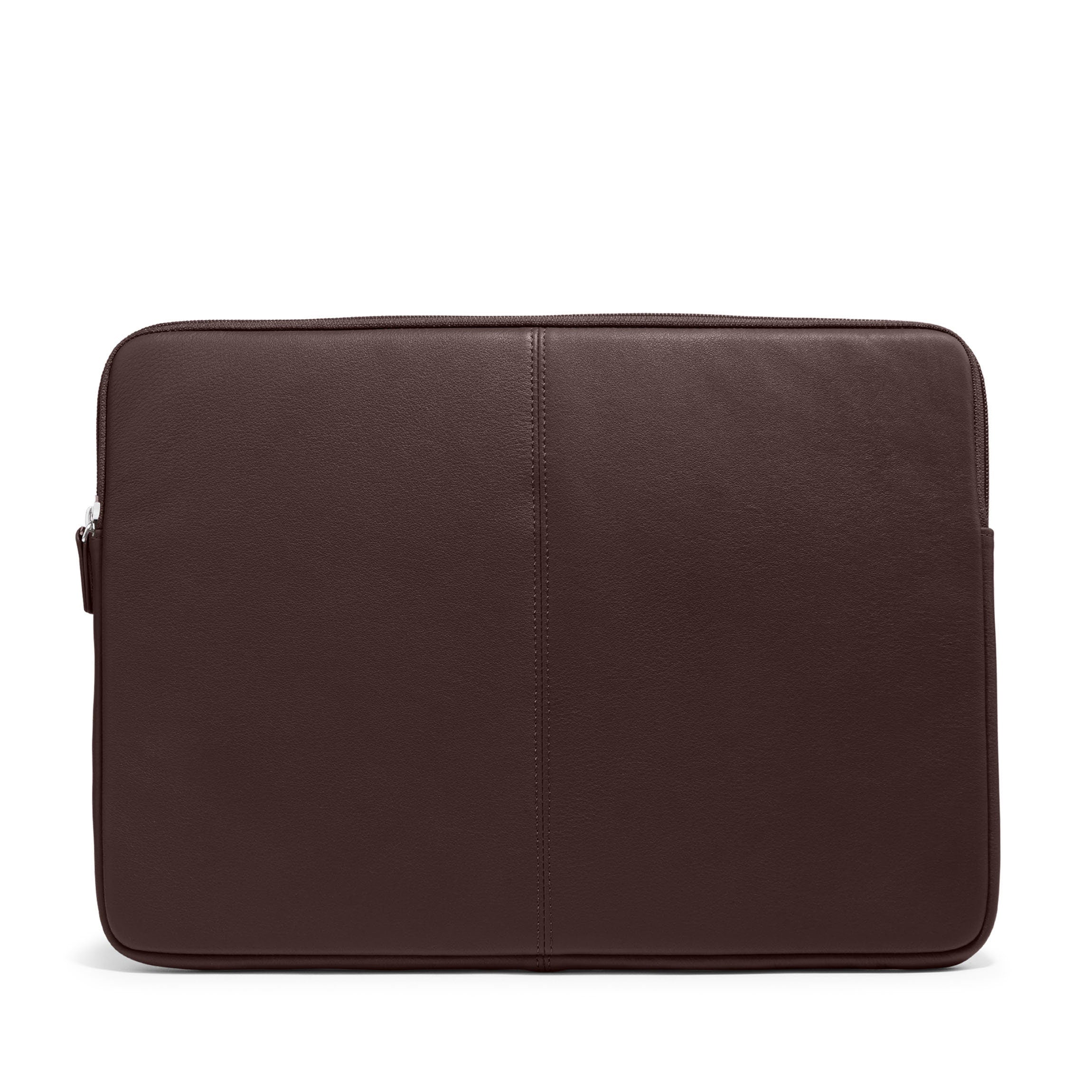 15/16 Inch MacBook Sleeve | Full grain leather, sleek laptop