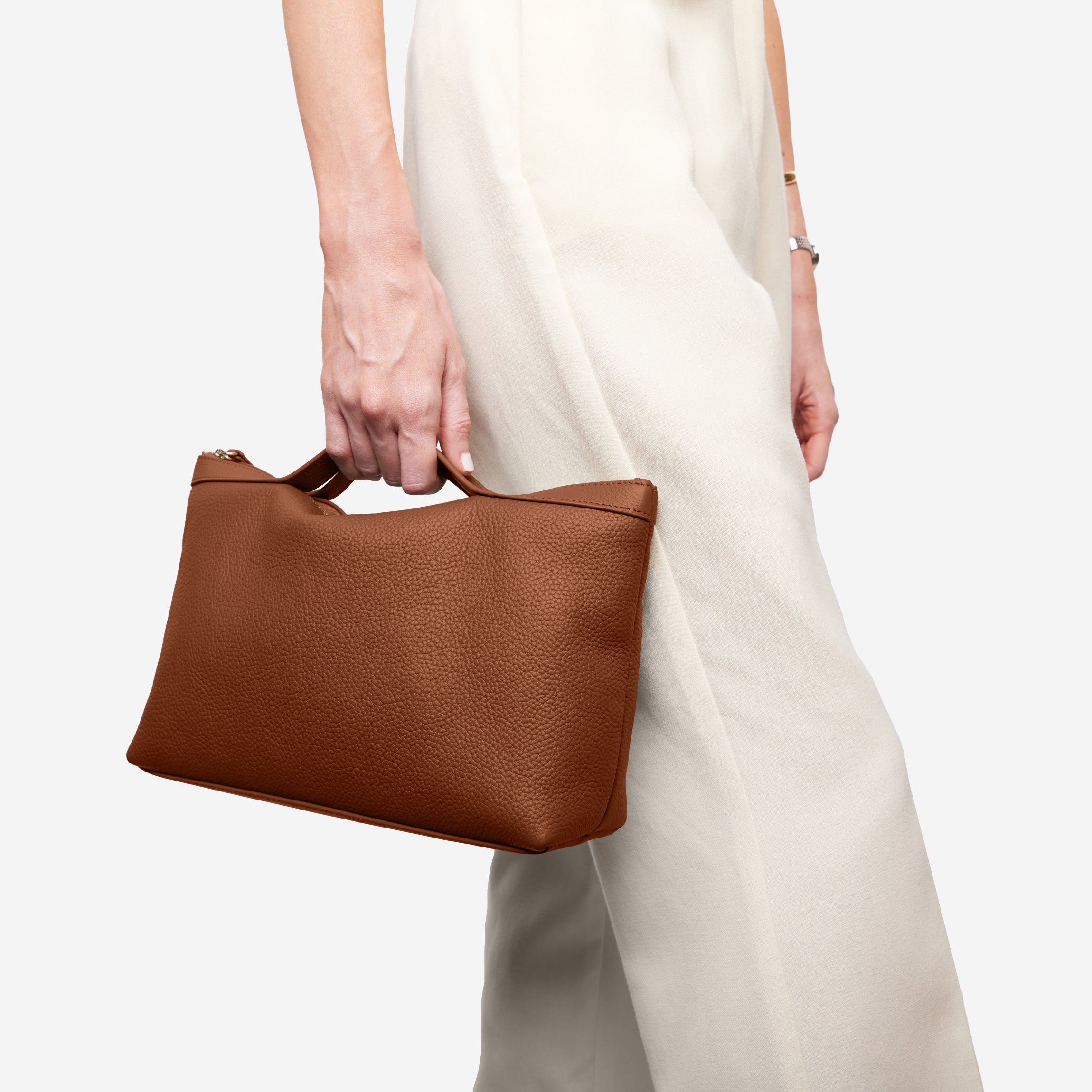 XL Accessories Pouch | Oversized travel storage, all-in-one pouch