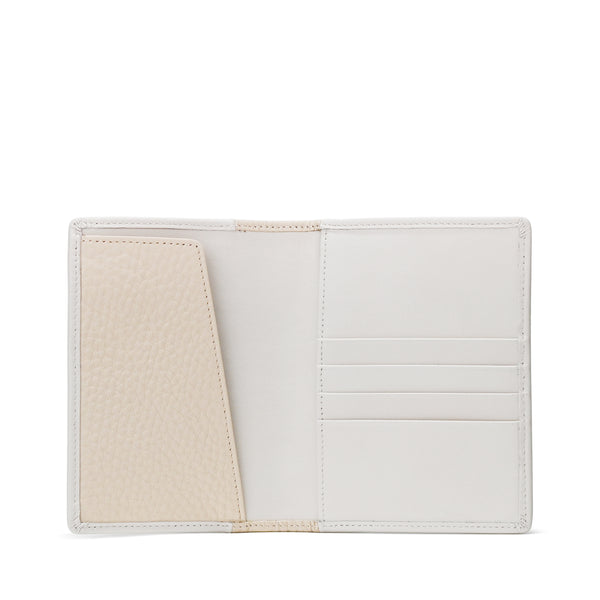 Deluxe Passport Cover Cognac