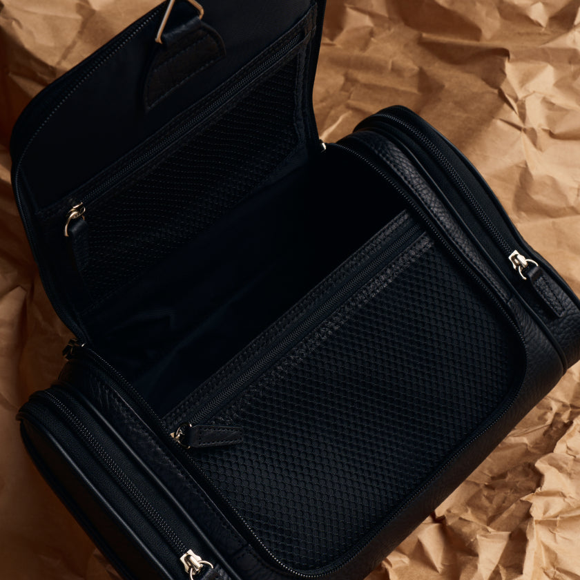 Pocket Tissue Holder | Full grain leather, stylish essentials case