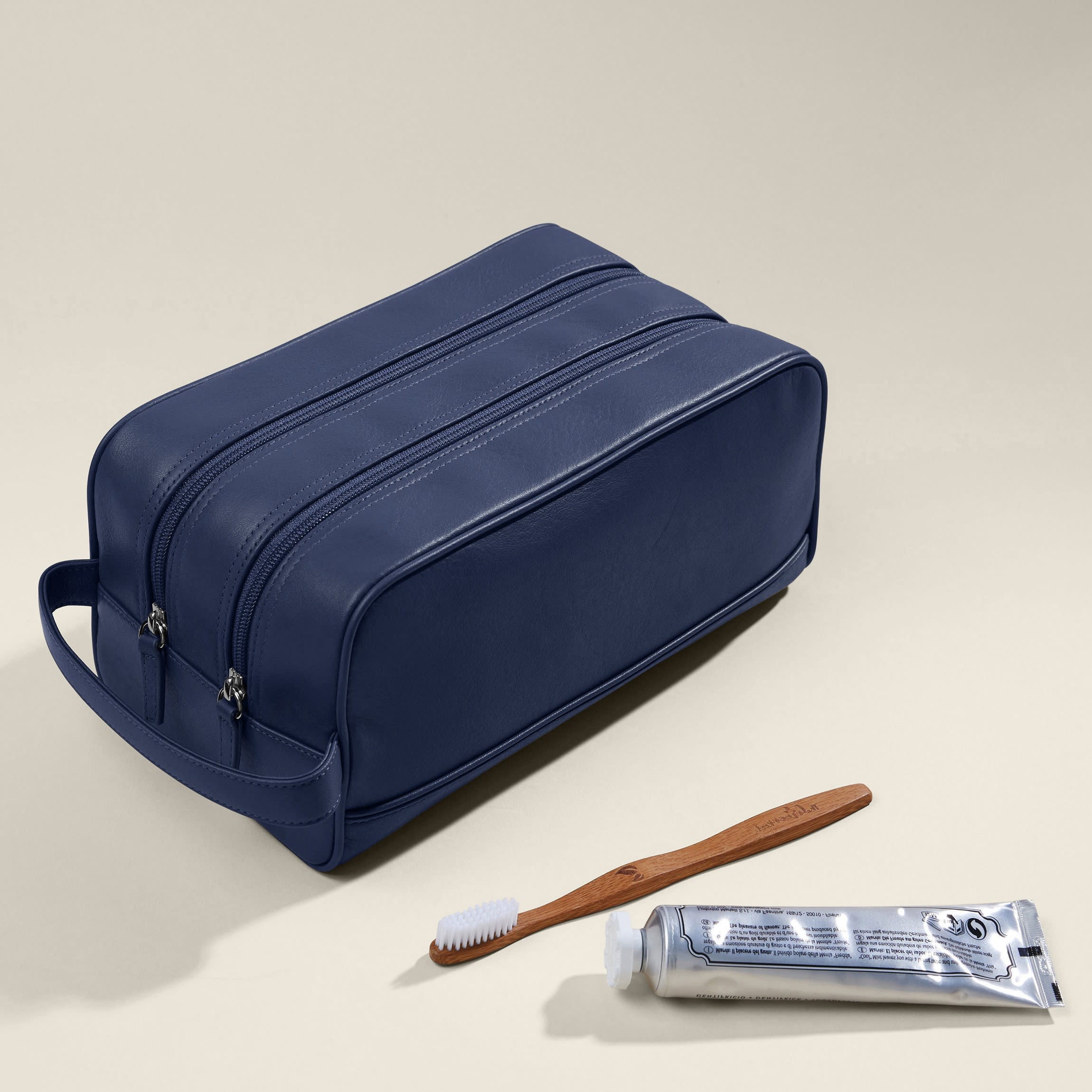 Double Zip Toiletry Bag | Full grain leather, dual compartment