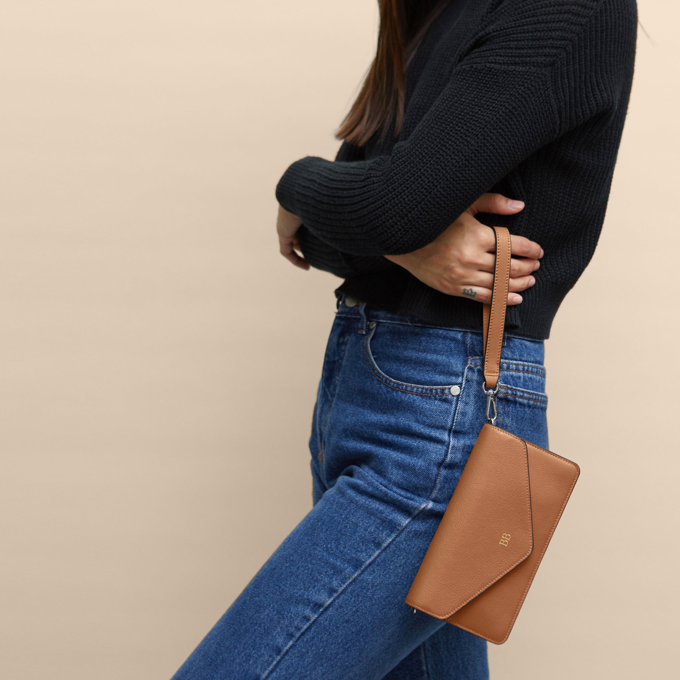 Small Willow Envelope | Full grain leather, minimal everyday bag