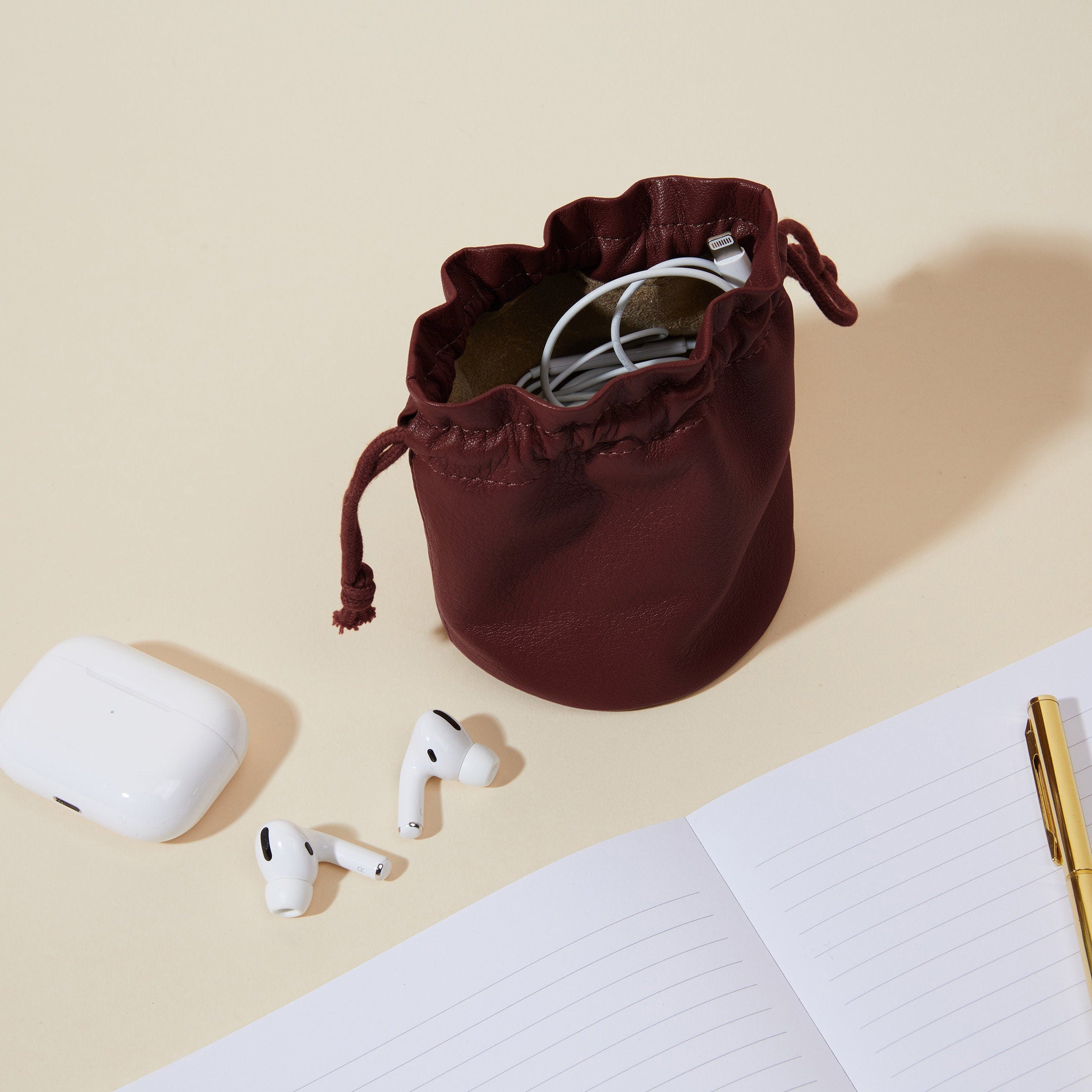 Round Drawstring Pouch | Full grain leather, compact storage
