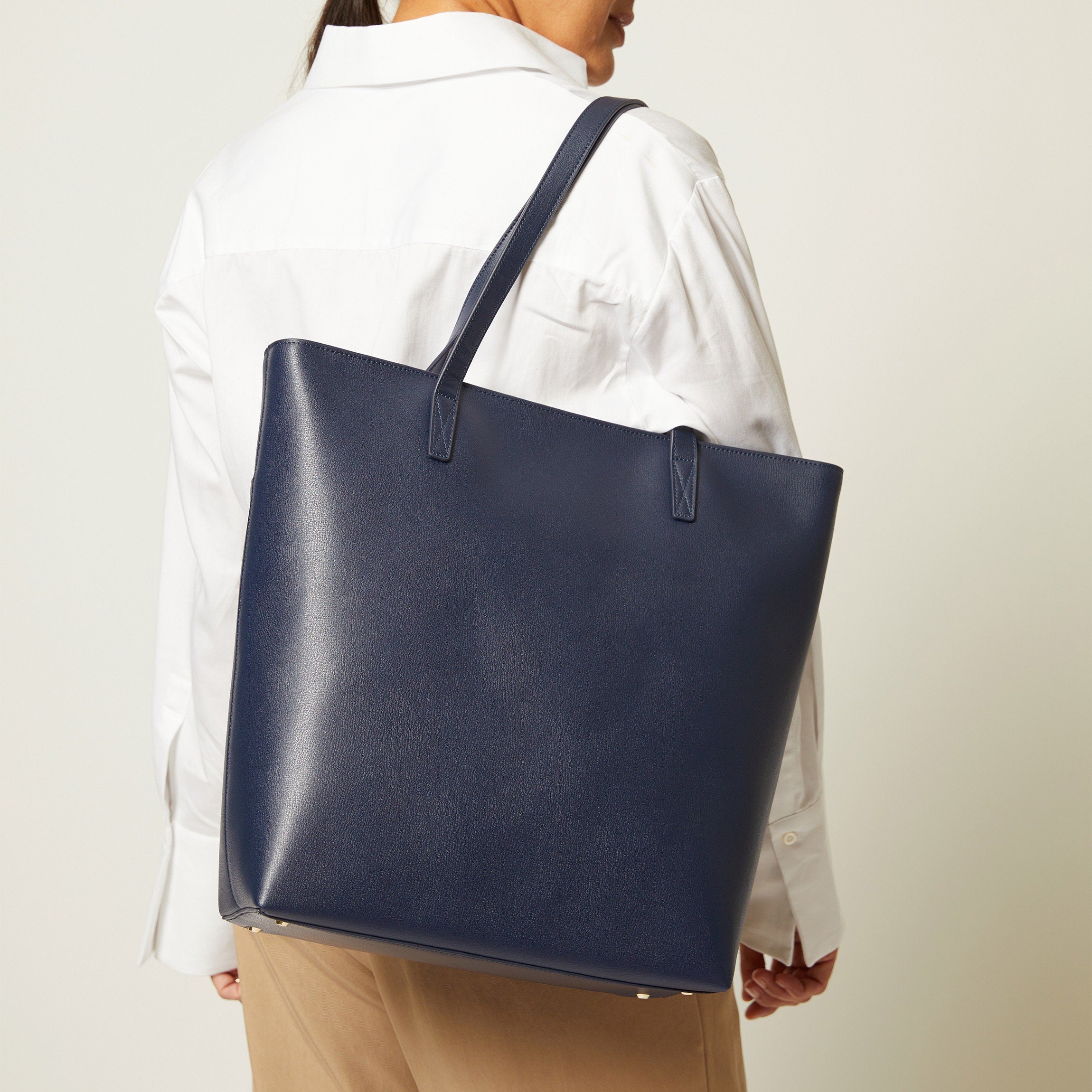 117(^o^) pc agkitty quiltingbag ブラック 117(^o^)様専用 pc agkitty quiltingbag ブラック - メルカリ
