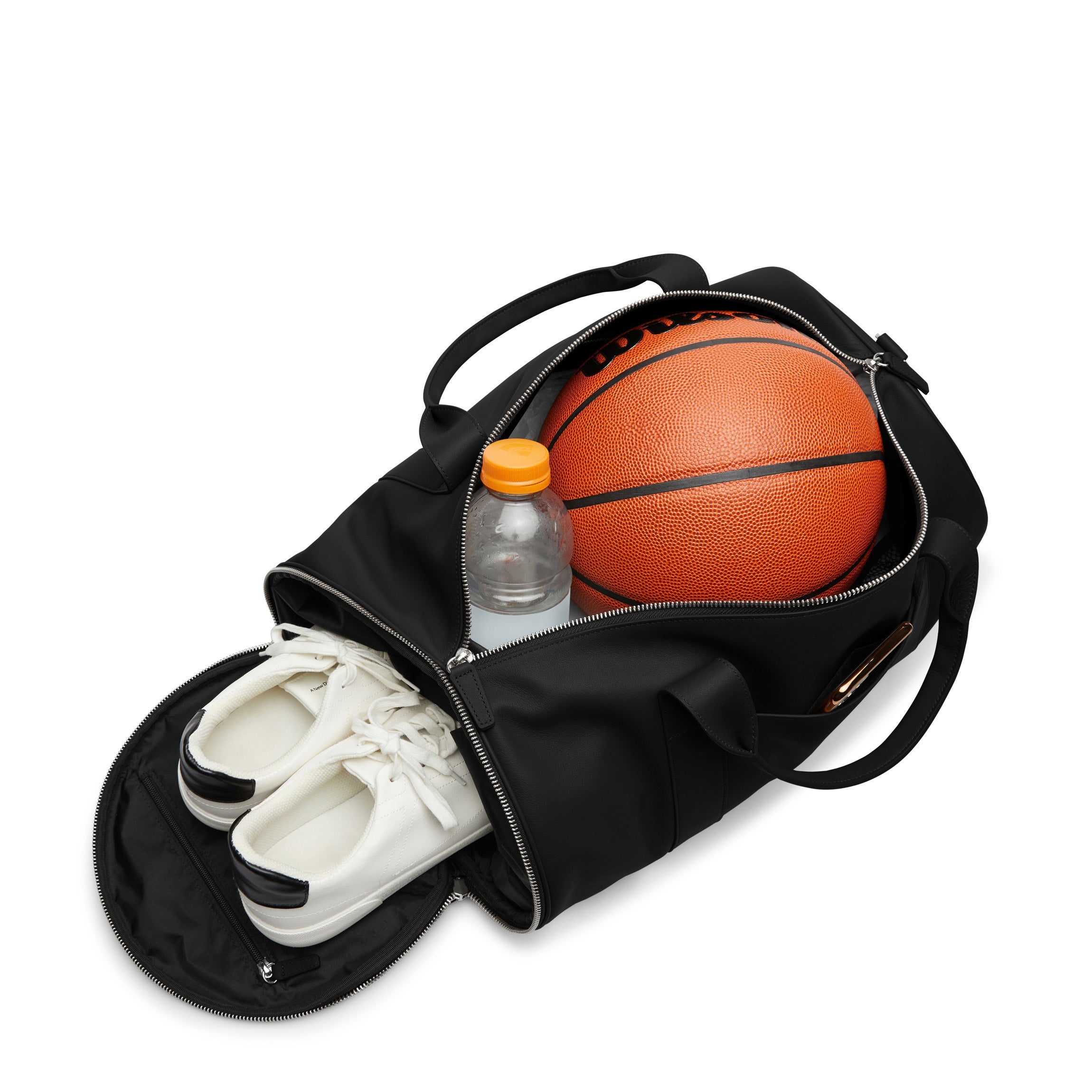 Barrel Gym Bag Full grain leather, spacious and durable