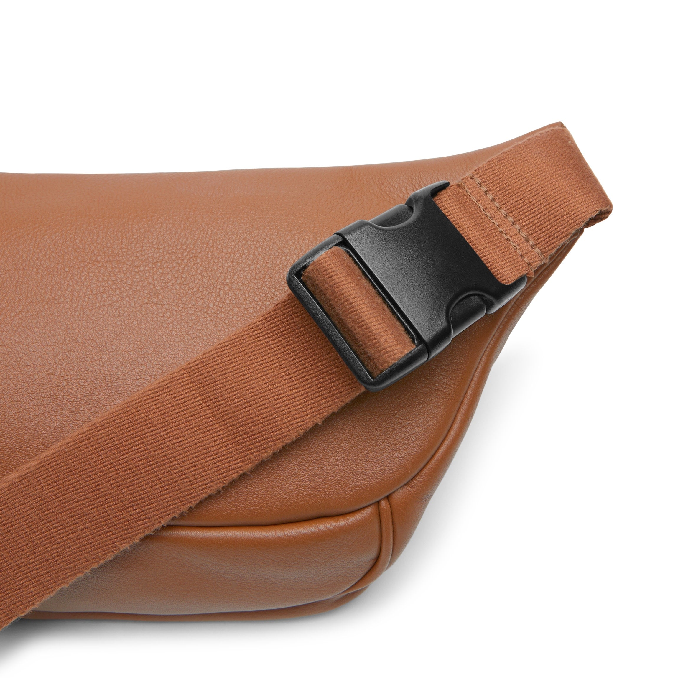 Blake Belt Bag | Full grain leather, hands-free versatility 