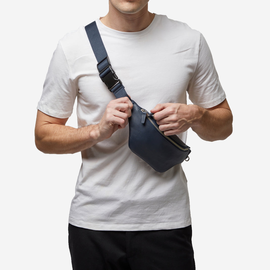 Blake-Slim-Belt-Baggrey-navy-028-375_10