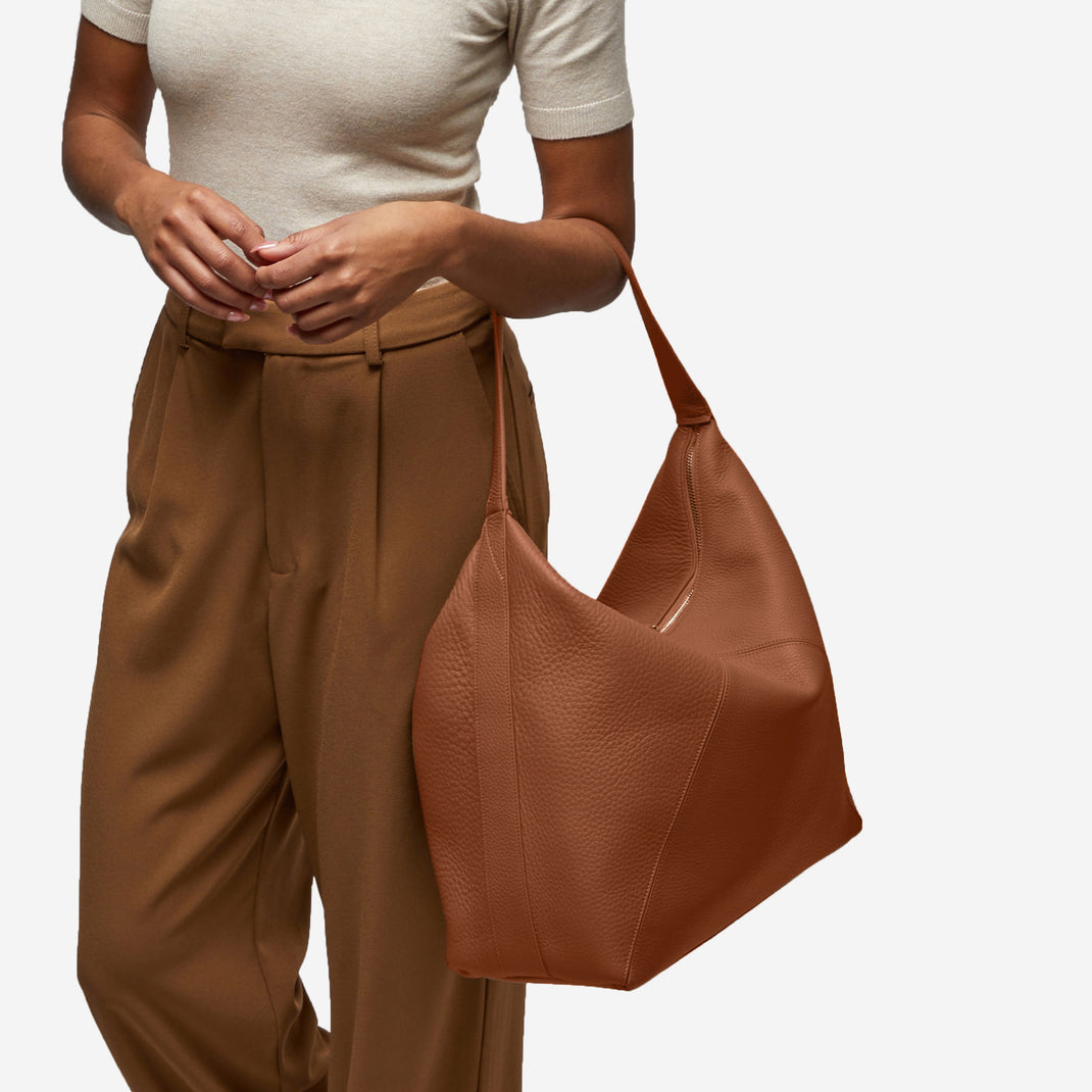 Ciera-Maxi-Hobo-Saddle-086-224-2