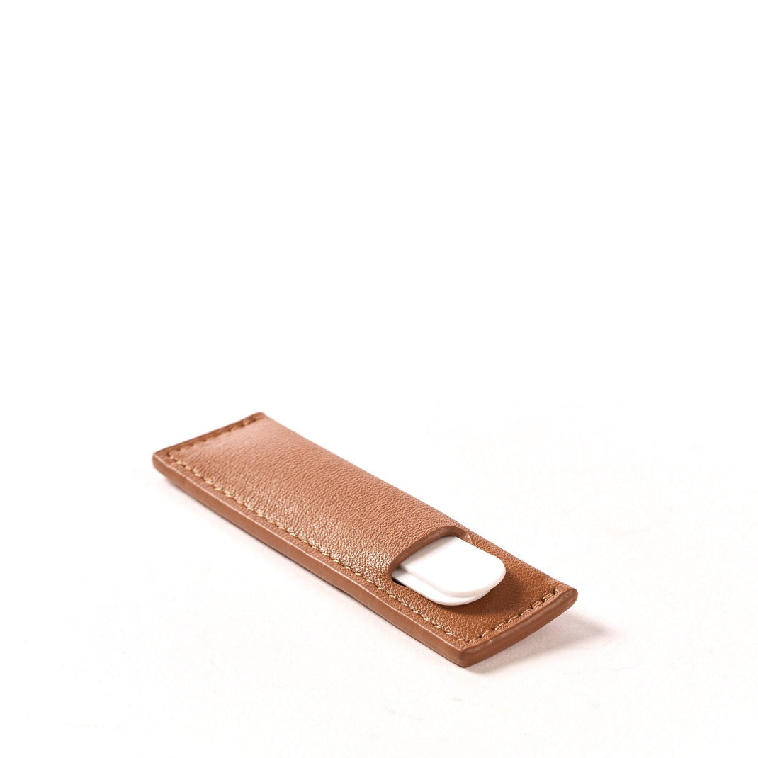 Collar-Stay-Case-Tan-C59-229-1