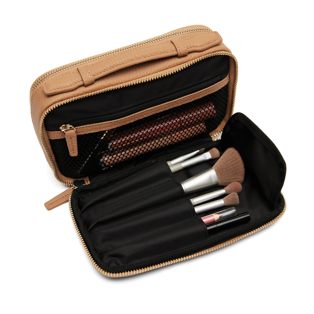 Daily-Small-Travel-Case-Camel-630-352_4