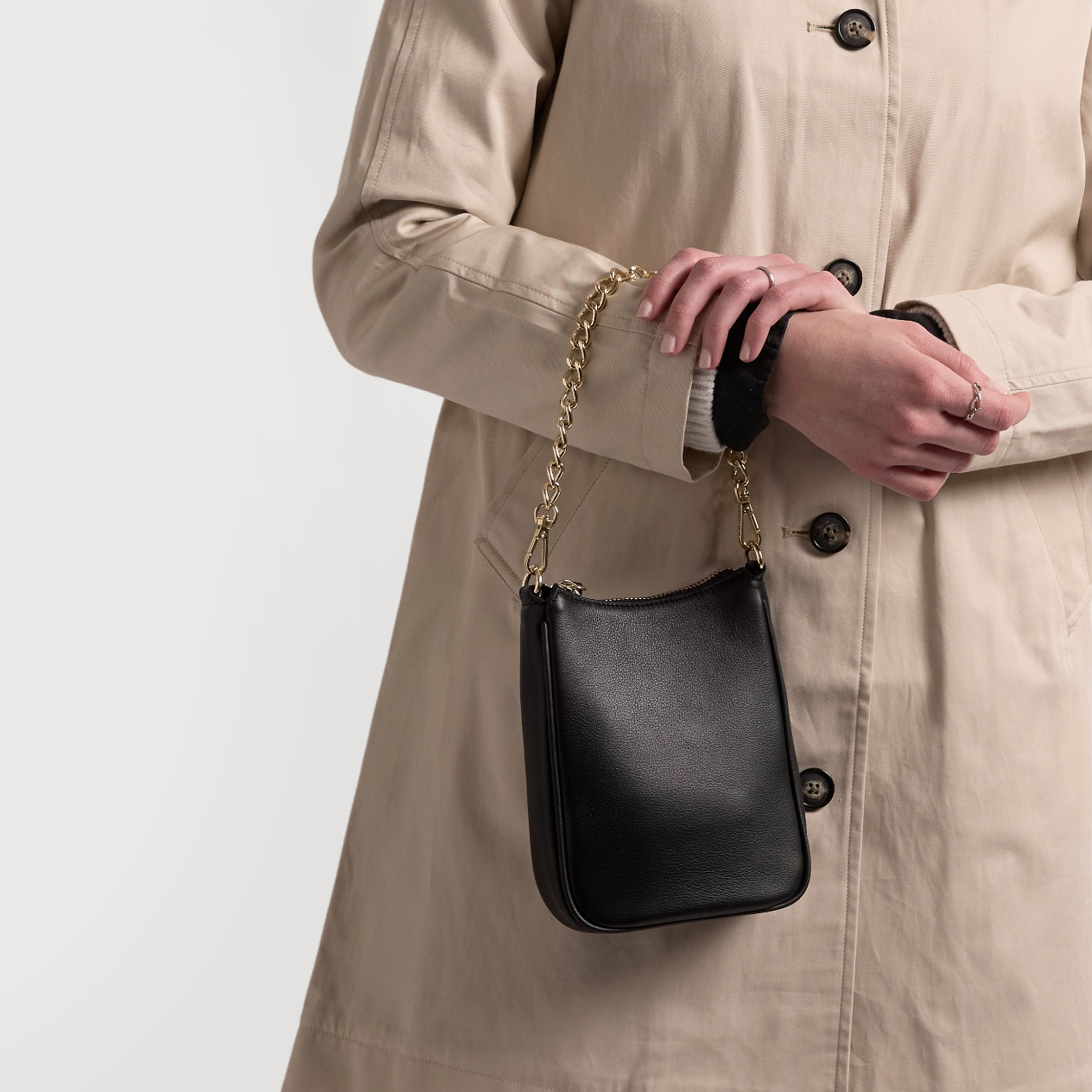 Greta Chain Vertical Sling | Full Grain Leather, Modern Hands-free