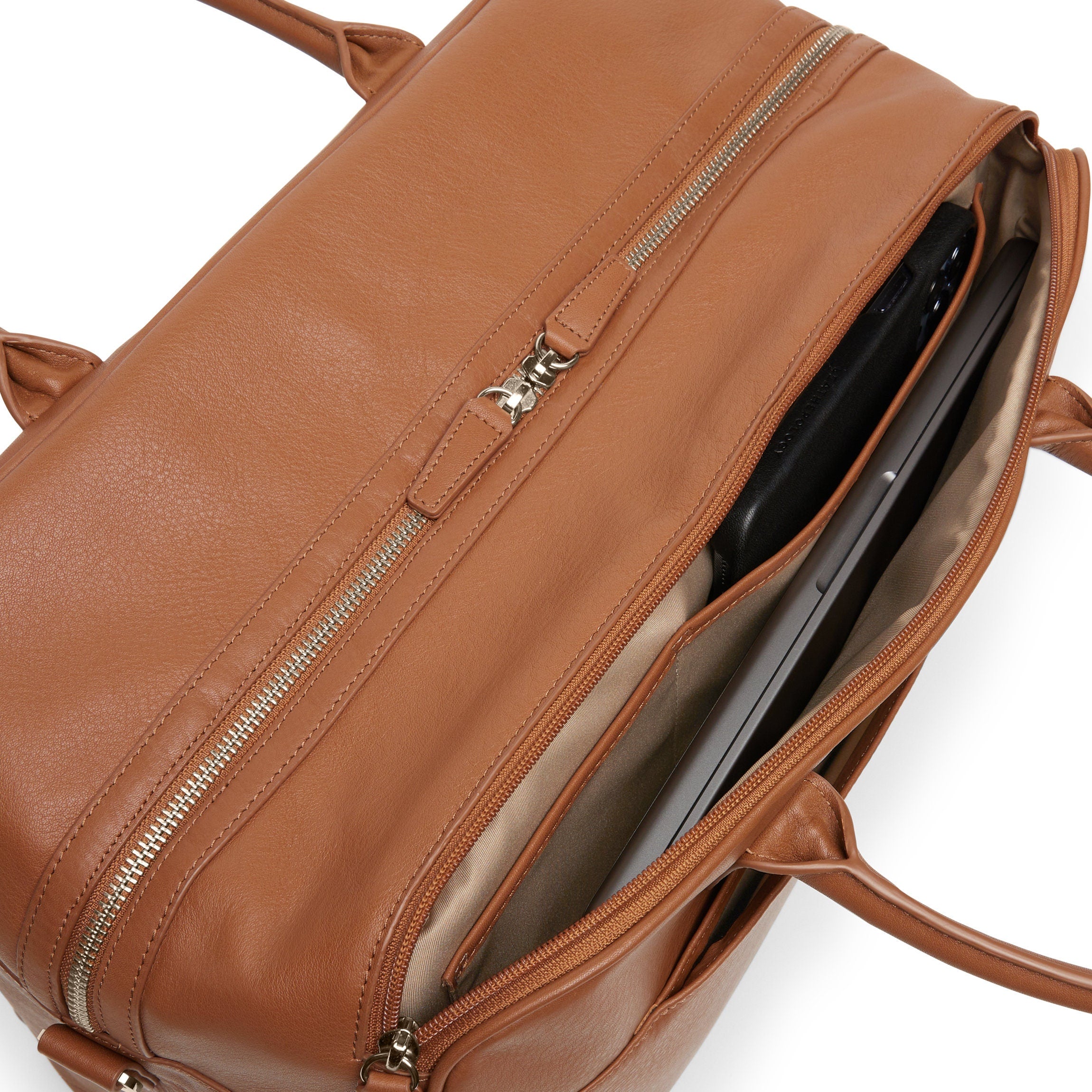Harwood Weekender | Full grain leather, versatile getaway bag