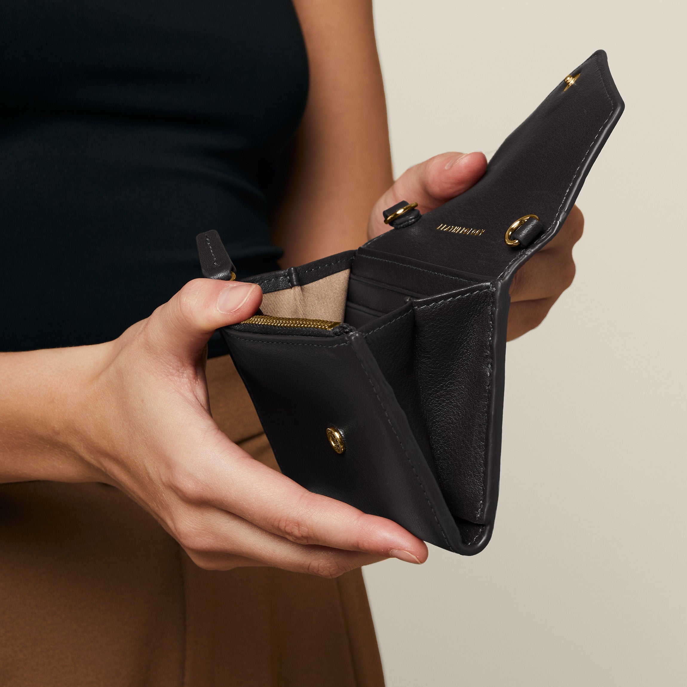 Haven Compact Wallet | Full grain leather, everyday women's