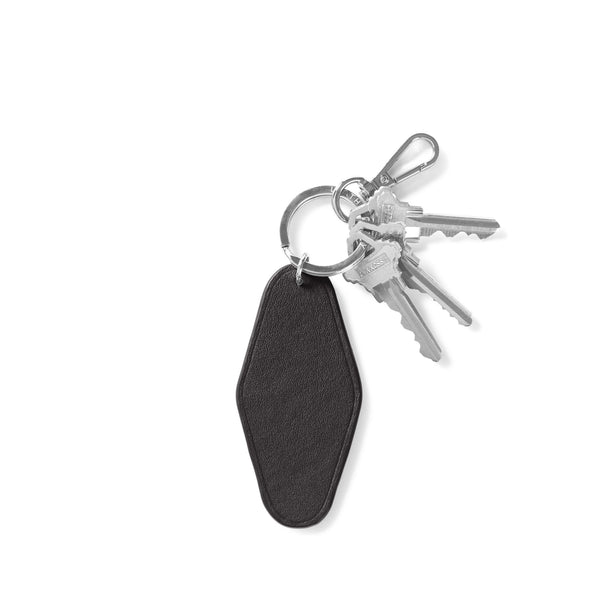 LEATHER HOTEL KEYCHAIN / BLACK ボルトルーム LEATHER HOTEL KEYCHAIN / BLACK – VAULTROOM