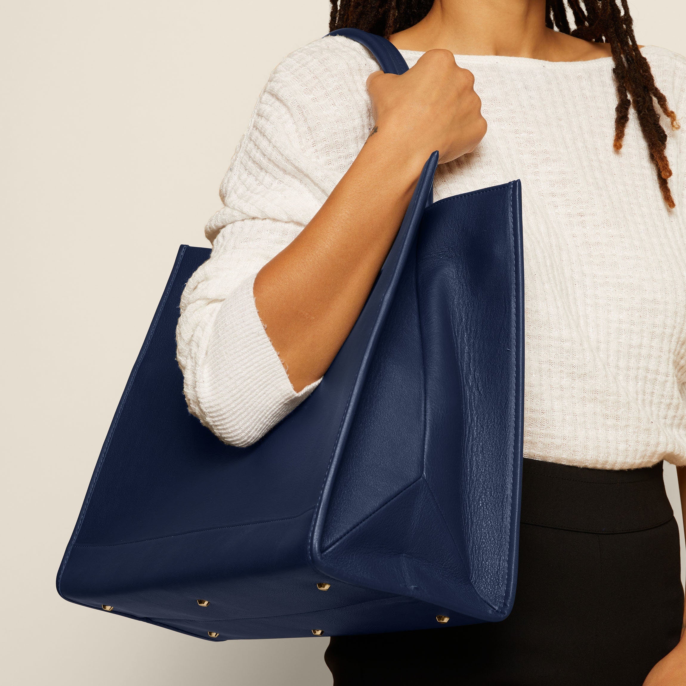 Kress XL Tote | Full grain leather, oversized carryall