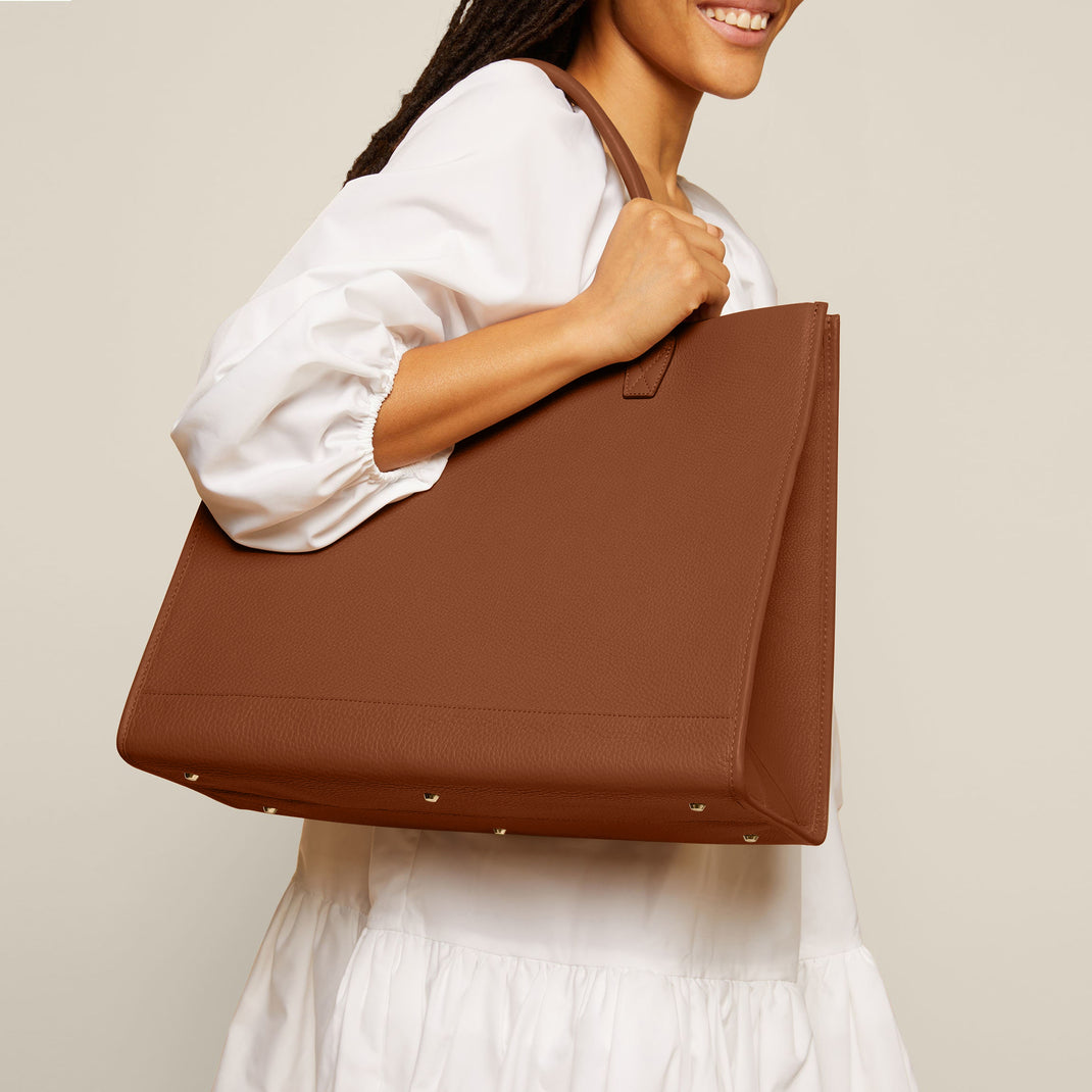 Kress-XL-Tote-Saddle-072-224-2