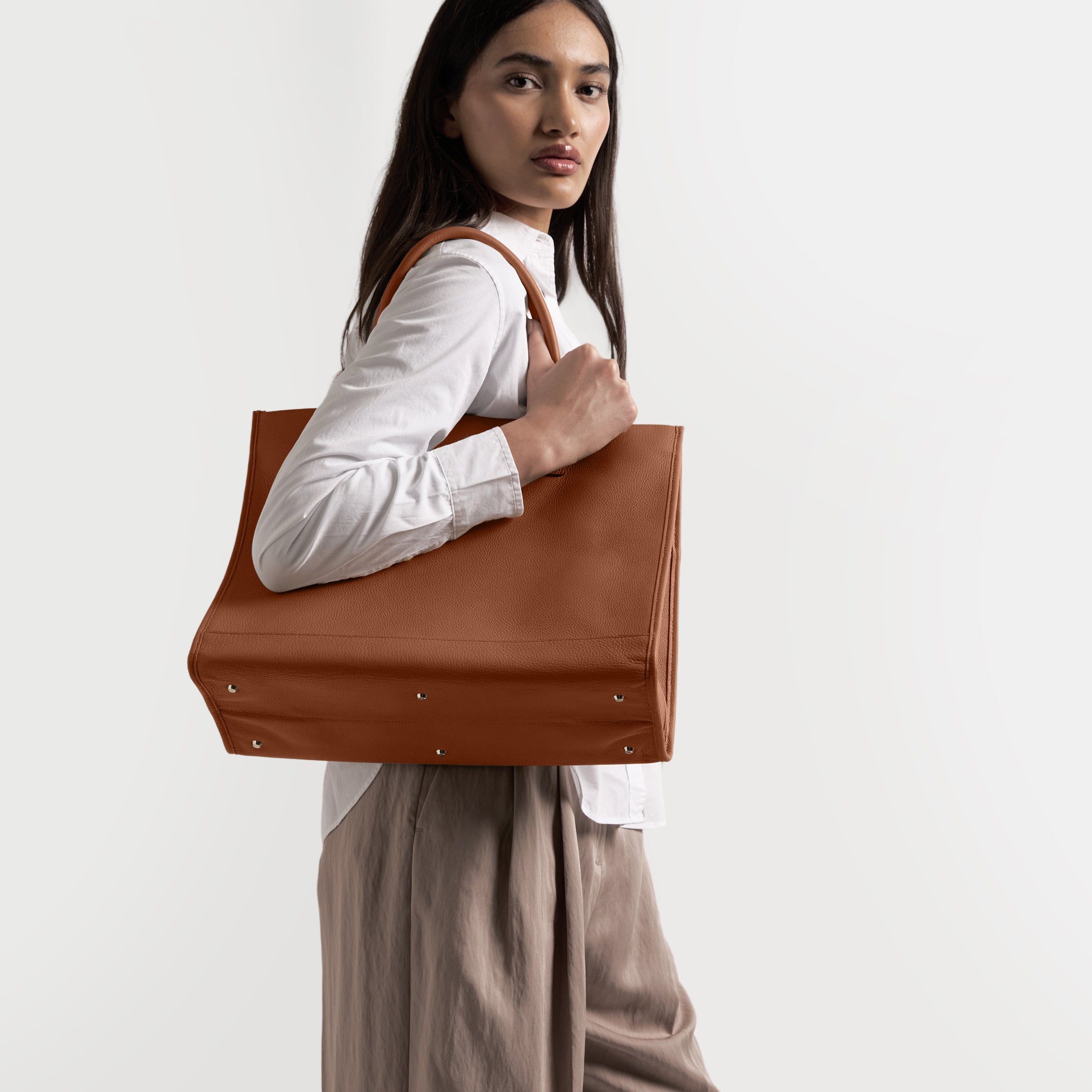 Kress XL Tote | Full grain leather, oversized carryall