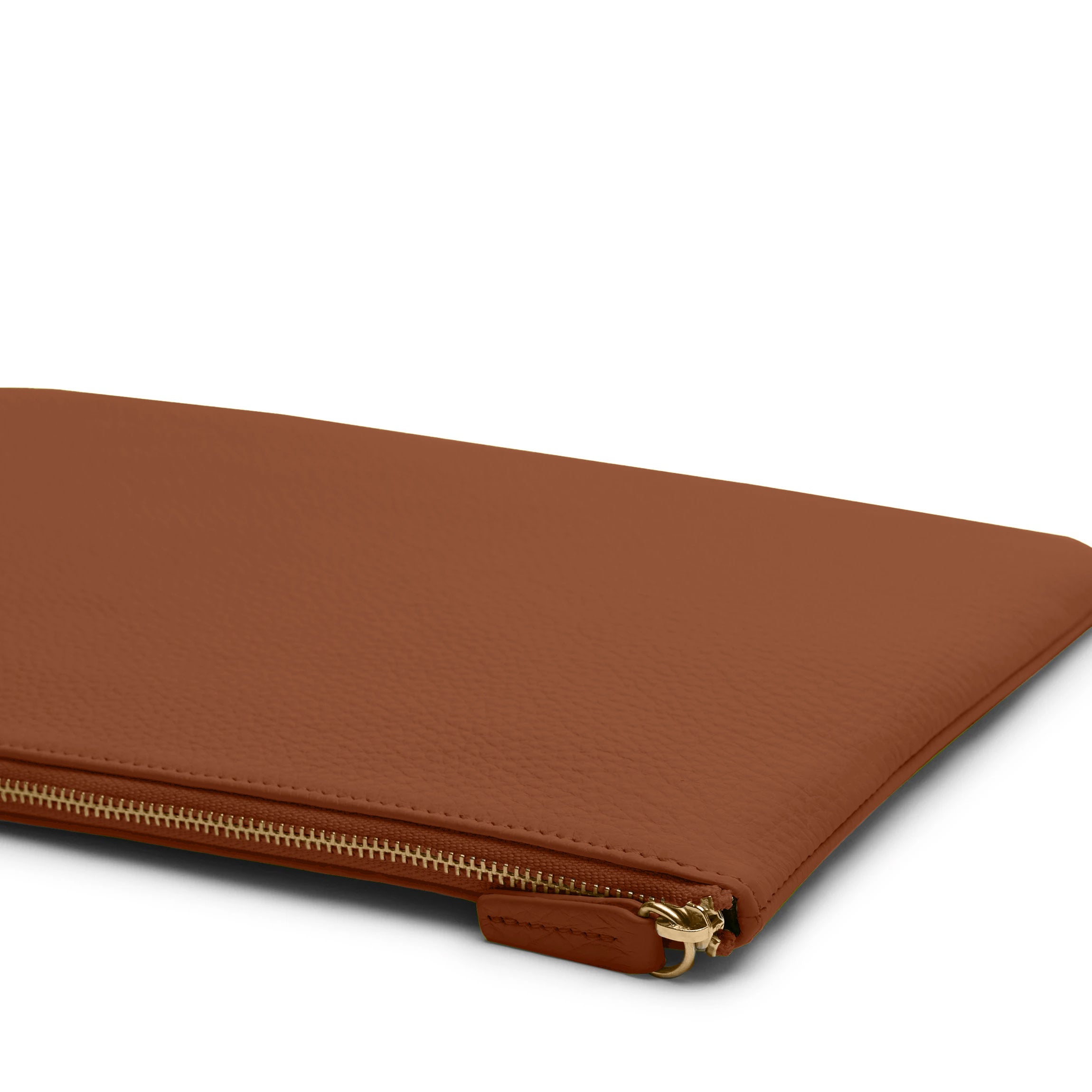Large Pouch | Full grain leather, versatile storage option