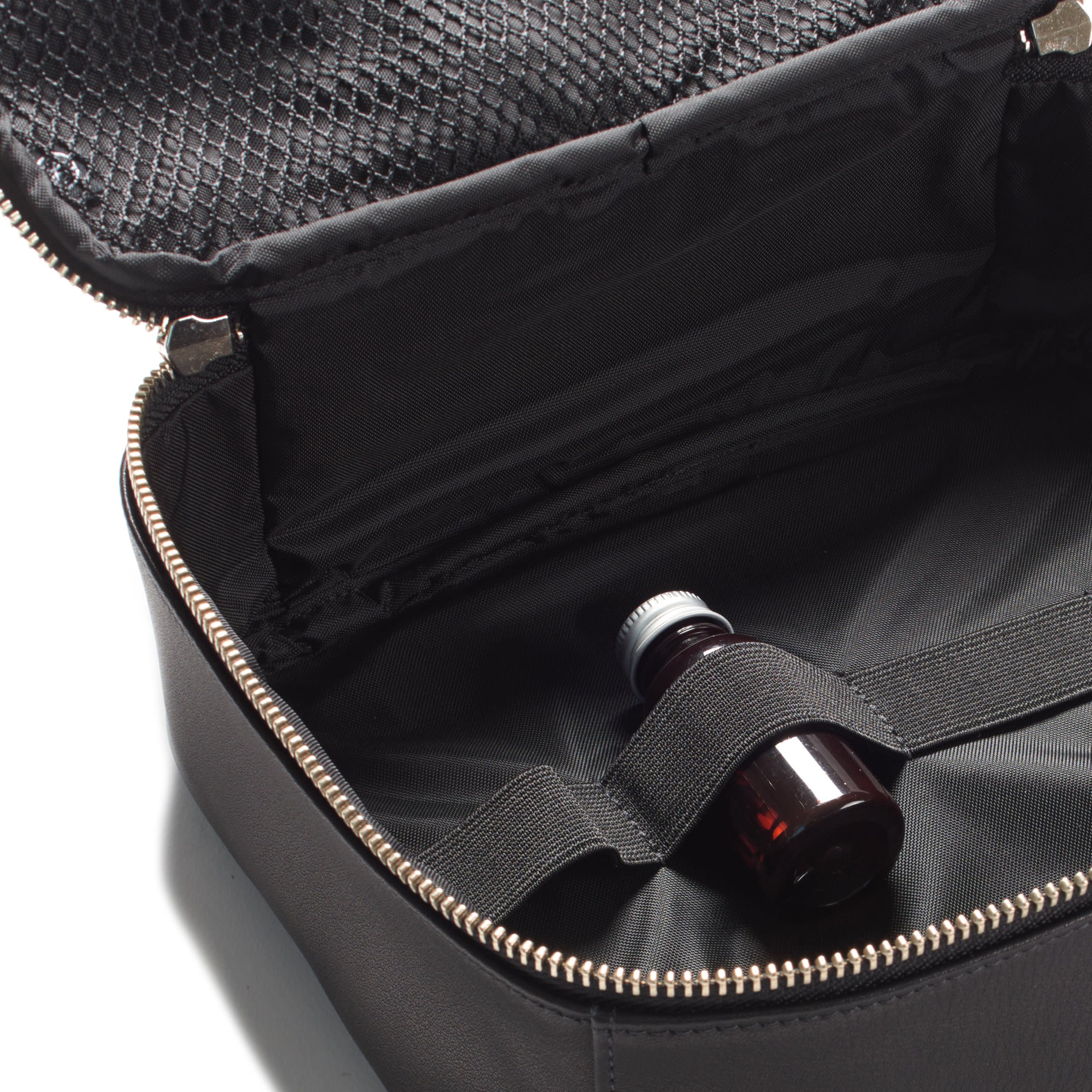 Large Travel Organizer | Full grain leather, comprehensive travel