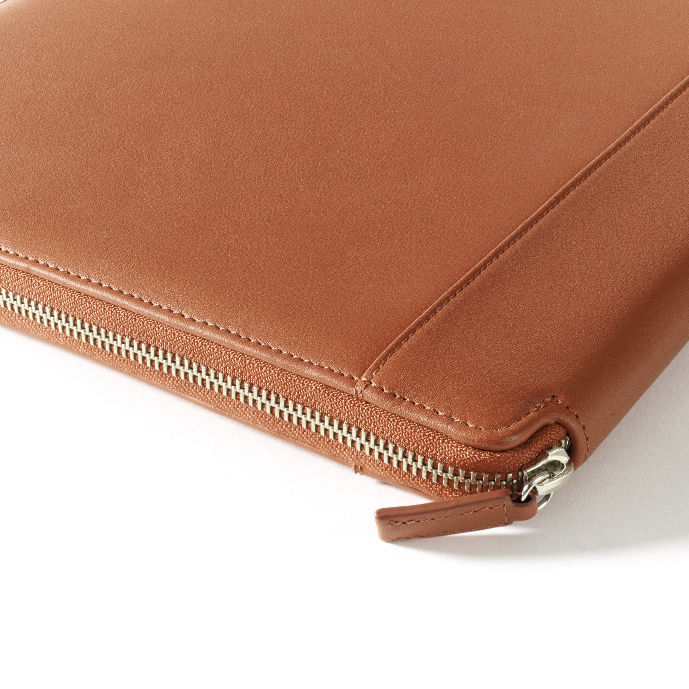 Left Handed Executive Zippered Portfolio | Full grain leather