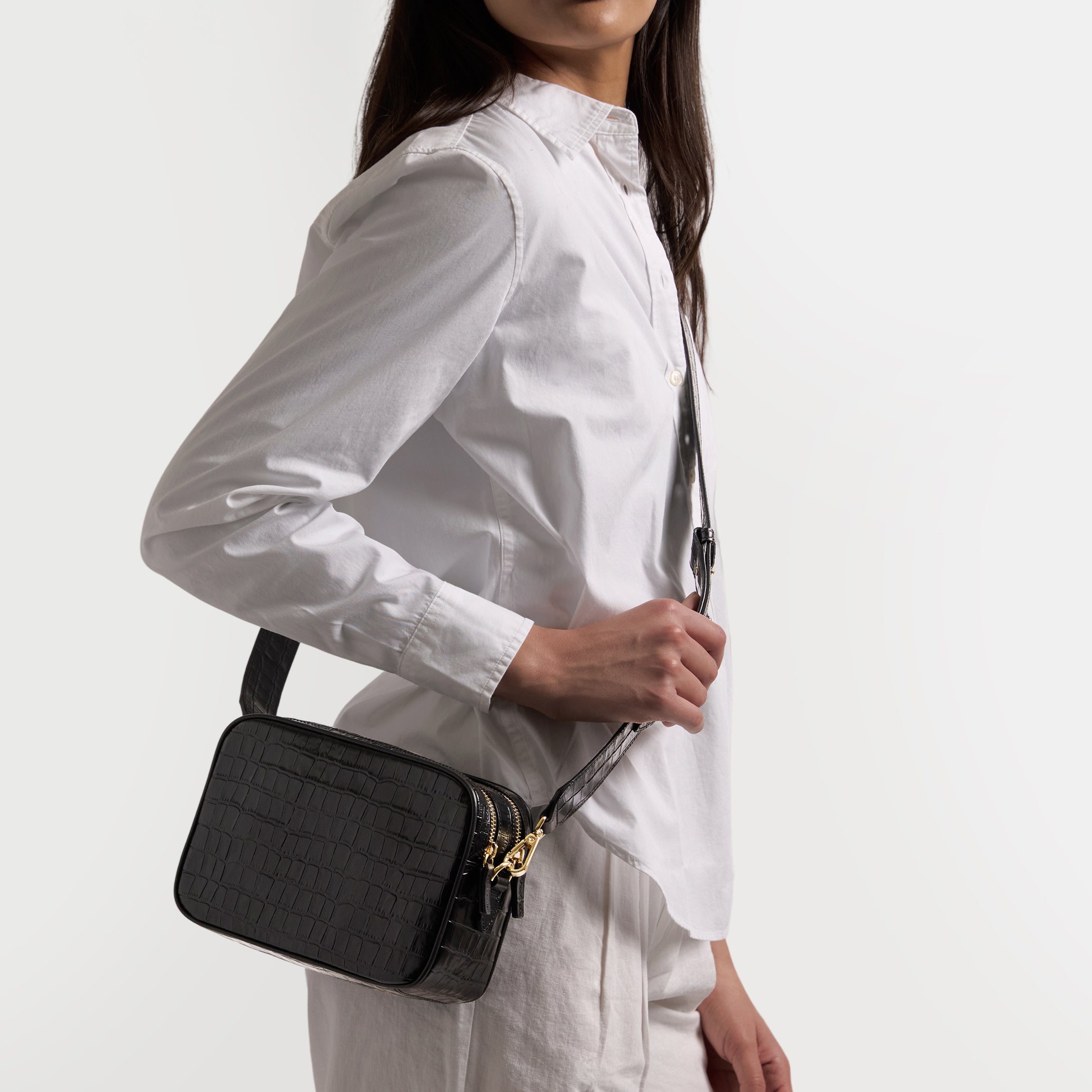 Meadow Double Zip Camera Bag | Full grain leather, secure camera