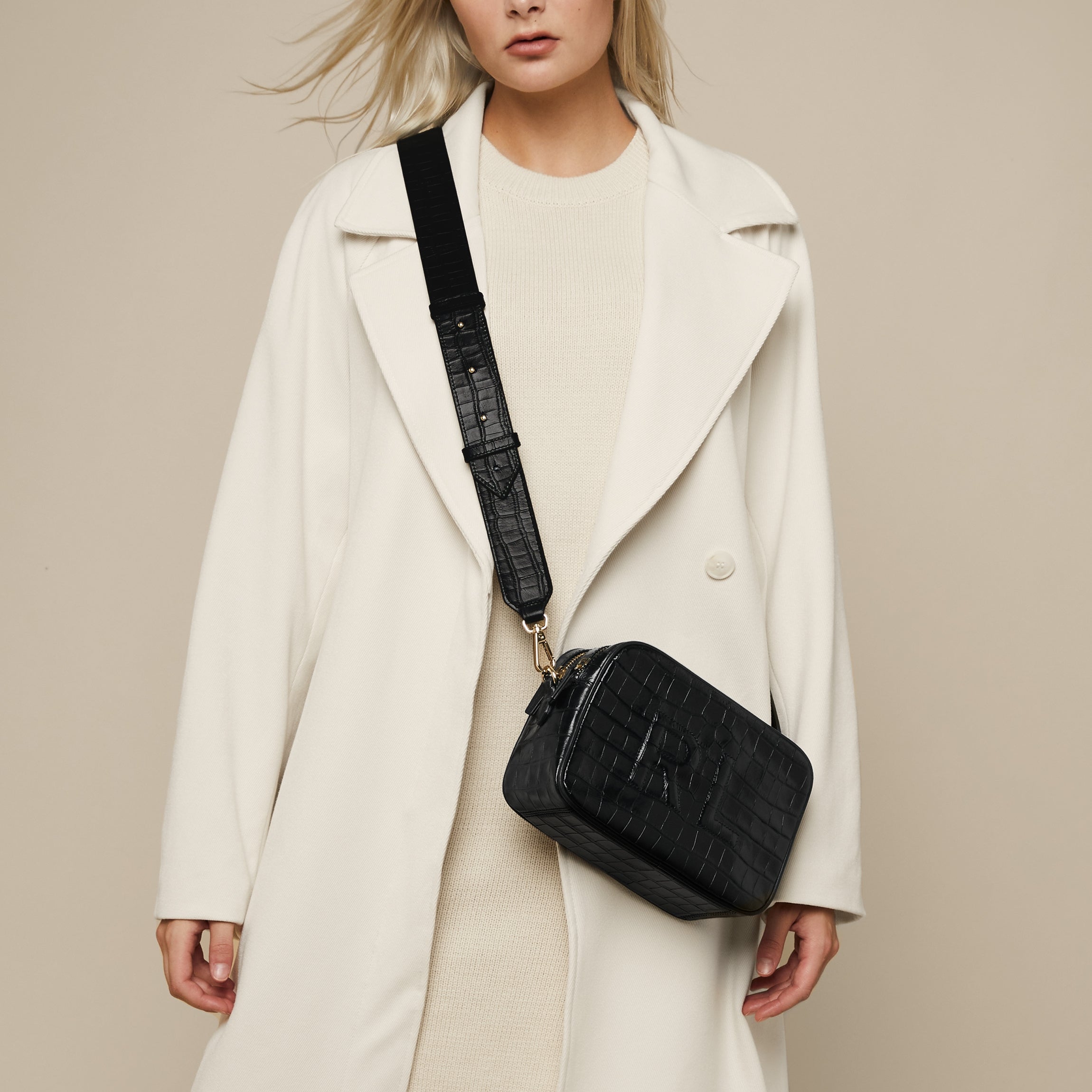 Meadow Double Zip Camera Bag | Full grain leather, secure camera