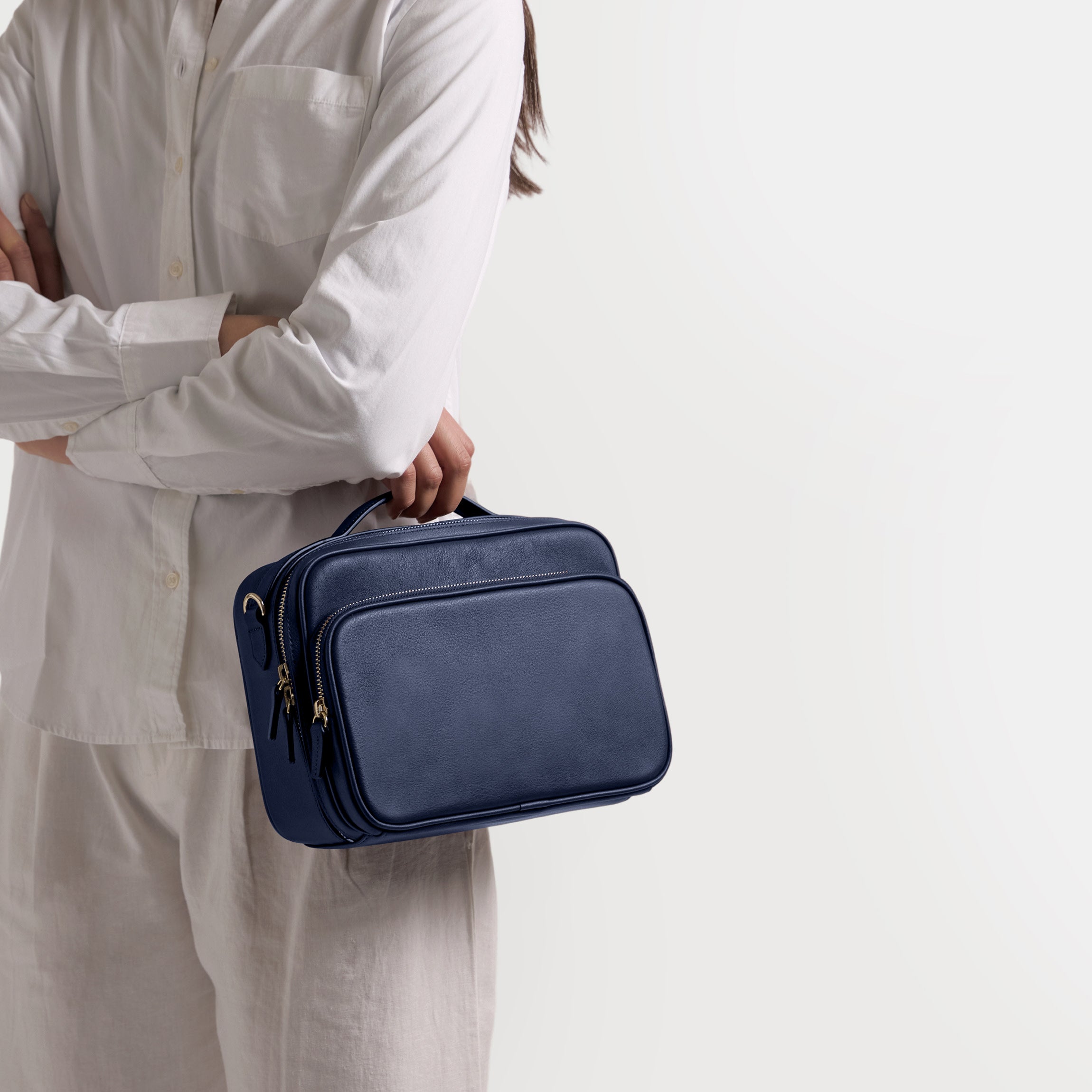 mademoiselle nonnon ネイビーショルダーバッグ MILOS>MINI SHOULDER BAG （ショルダーバッグ）｜Mademoiselle NON NON