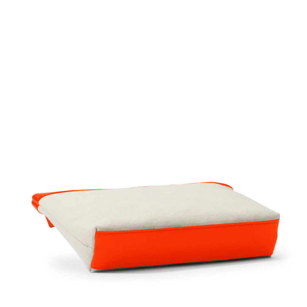 Medium-Accessories-Pouch-in-Canvas-Natural-982-452-6