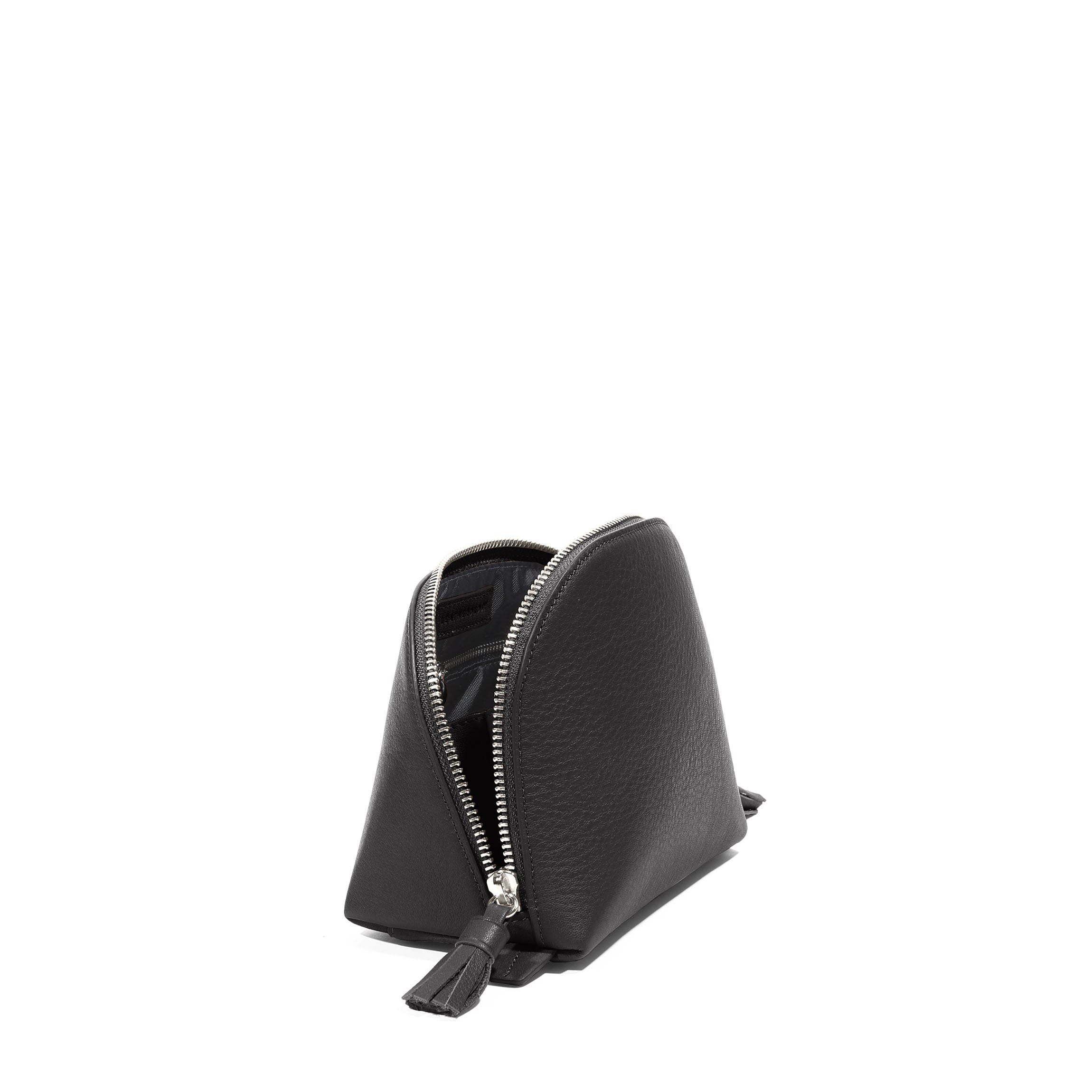 Medium Clamshell Makeup Bag | Full grain leather, compact beauty