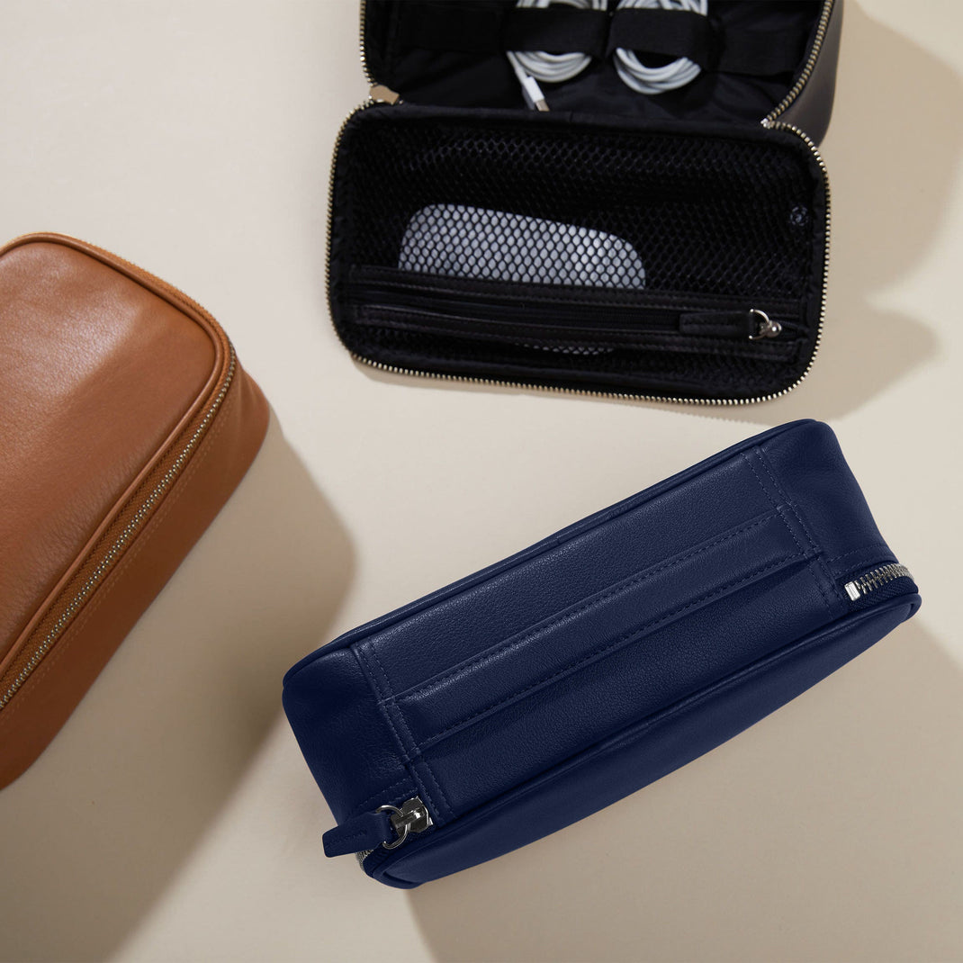 Medium-Tech-Bag-Organizer-Blue-T22-375-1