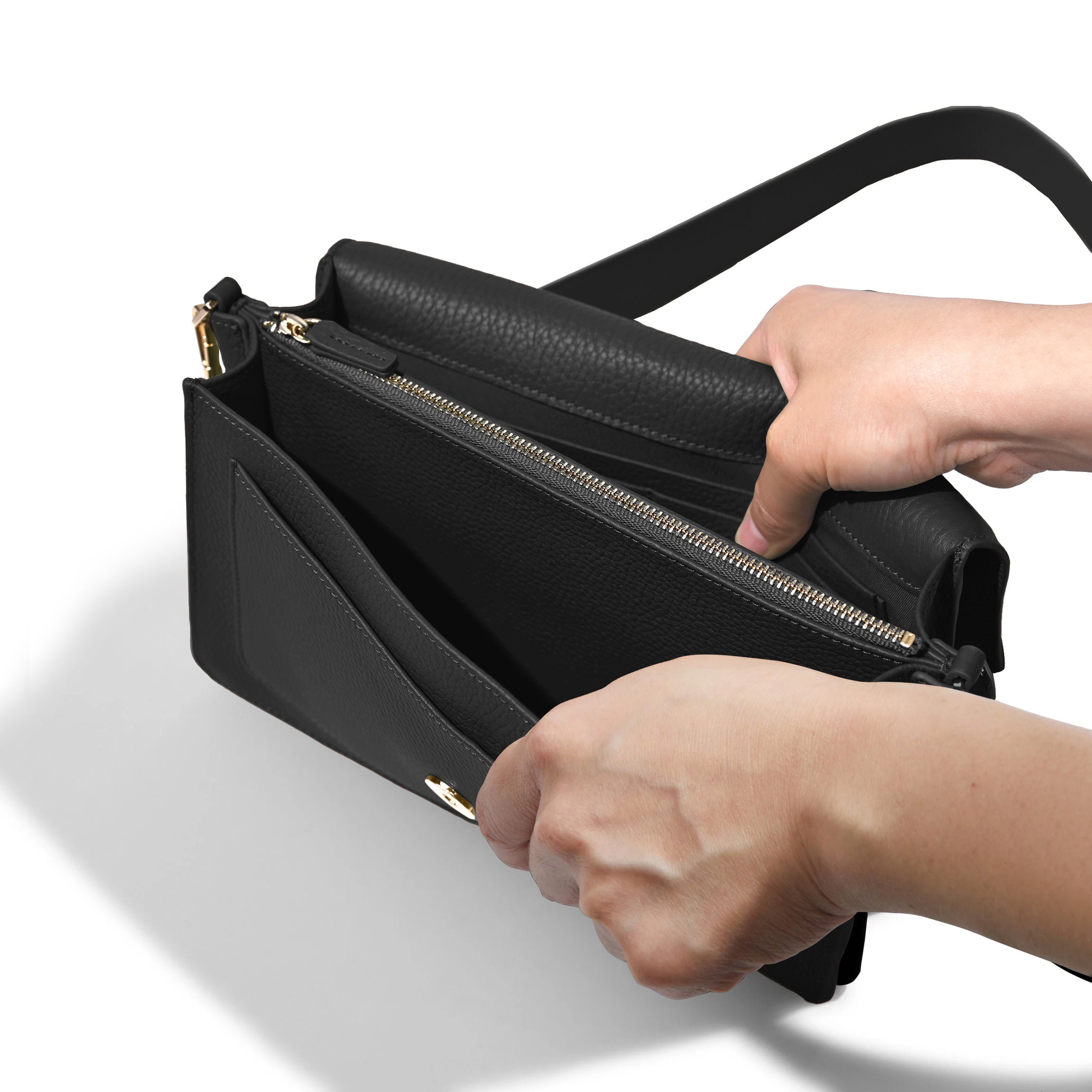 Wallet shoulder bag ポーチ付き／black leather Medium Willow Envelope Bag | Full grain leather, chic and