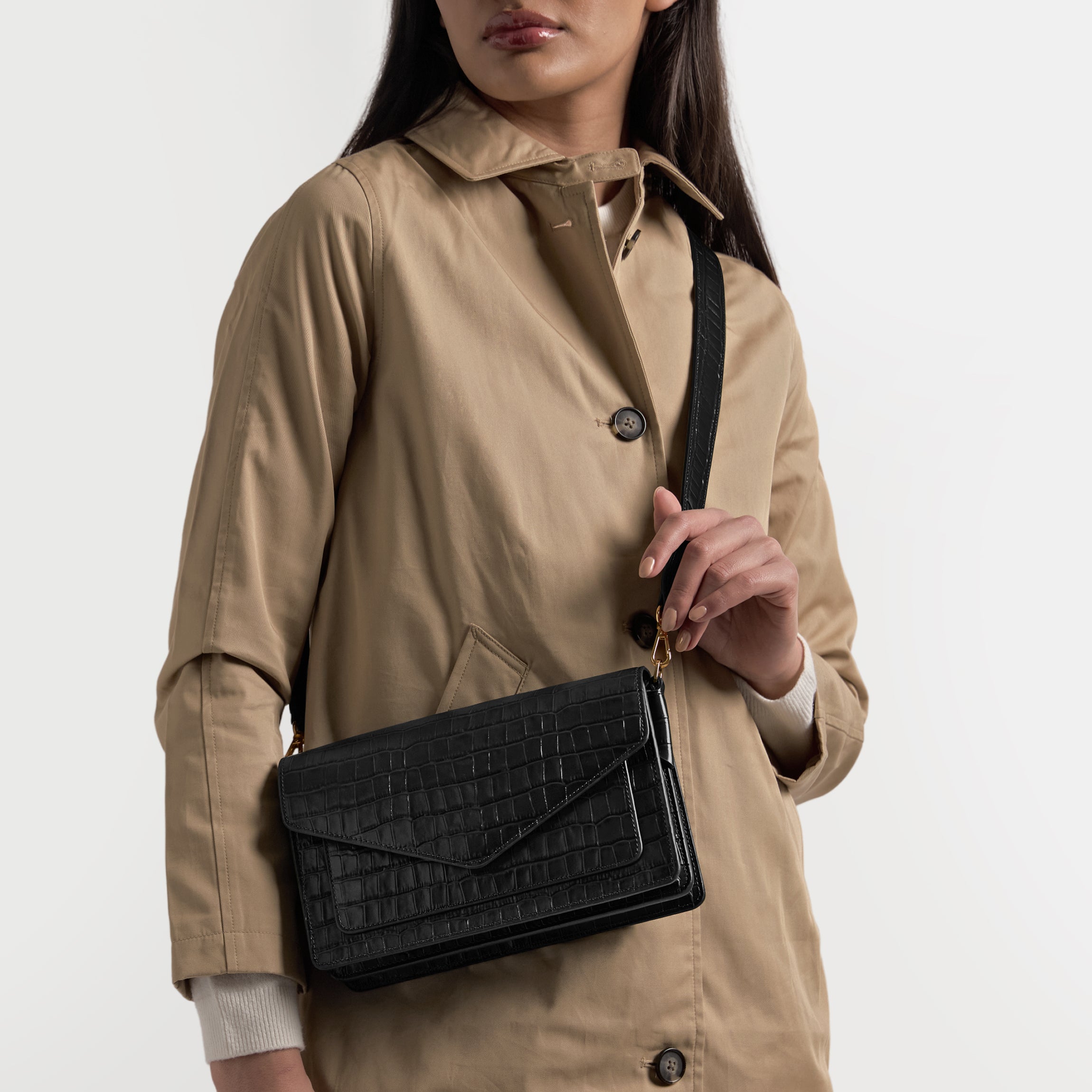 Medium Willow Envelope Bag | Full Grain Leather, Chic And