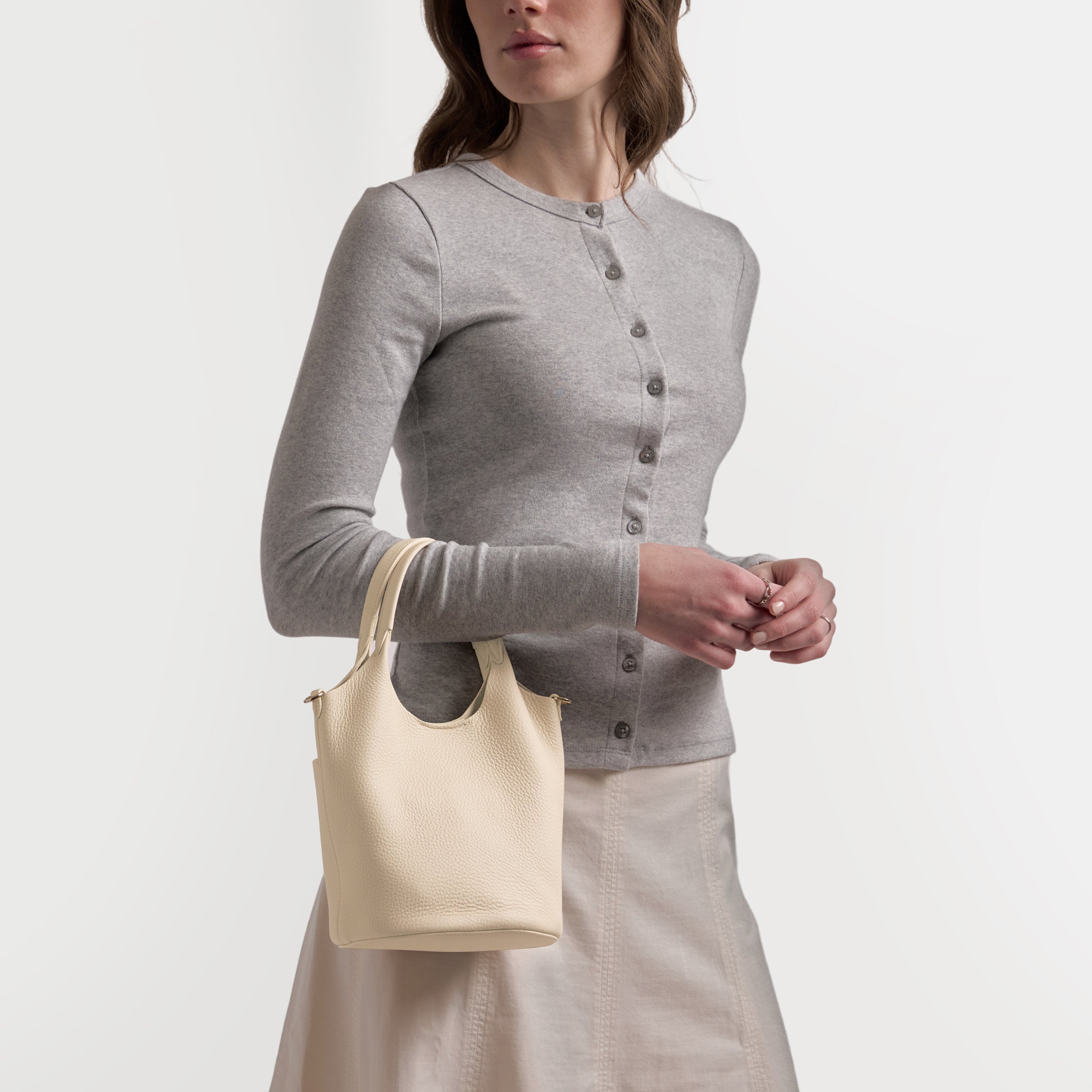 Mia Small Bucket Tote | Full Grain Leather Sand – Leatherology