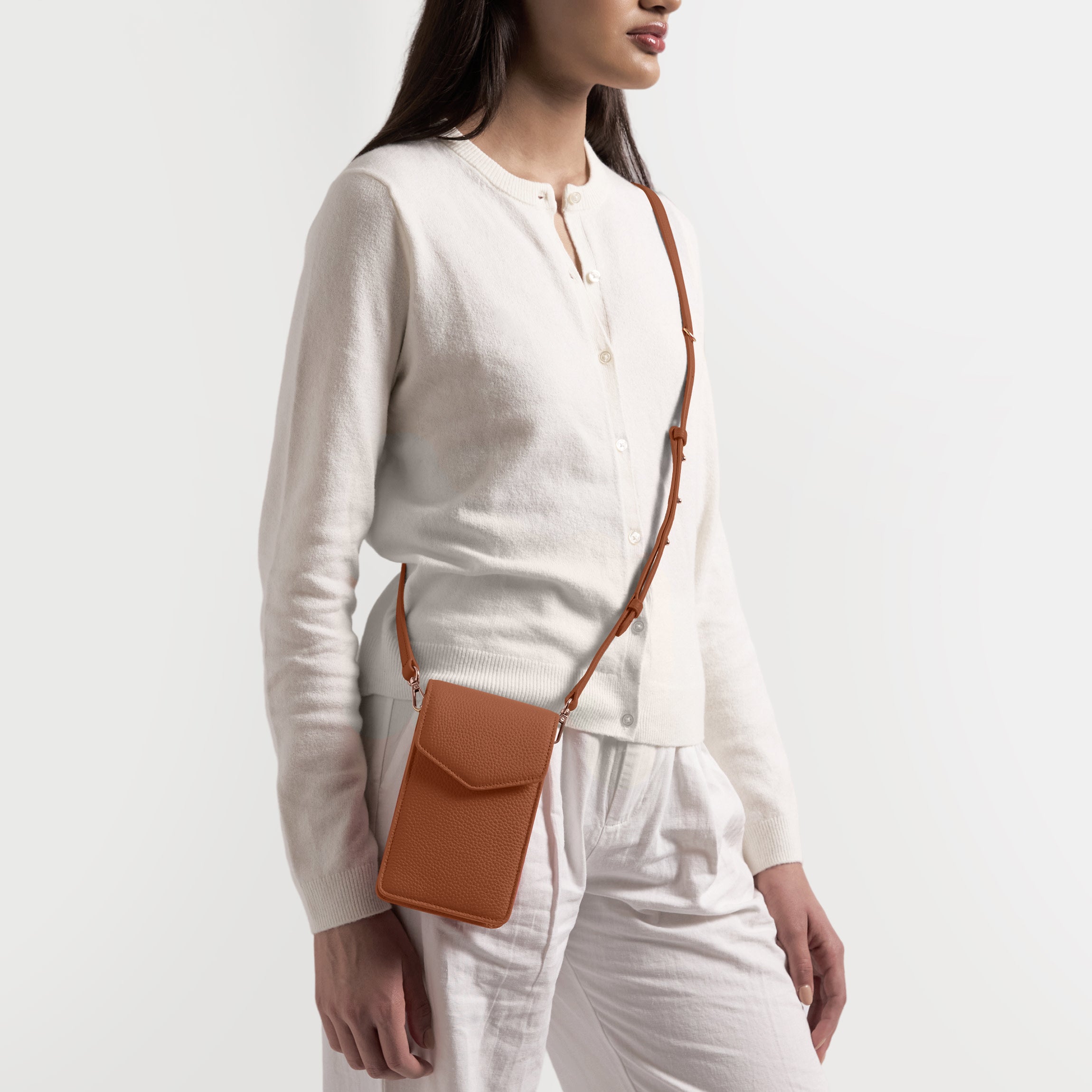 Mini Willow Crossbody | Full grain leather, hands-free convenience Mini Willow Crossbody | Full grain leather, hands-free convenience