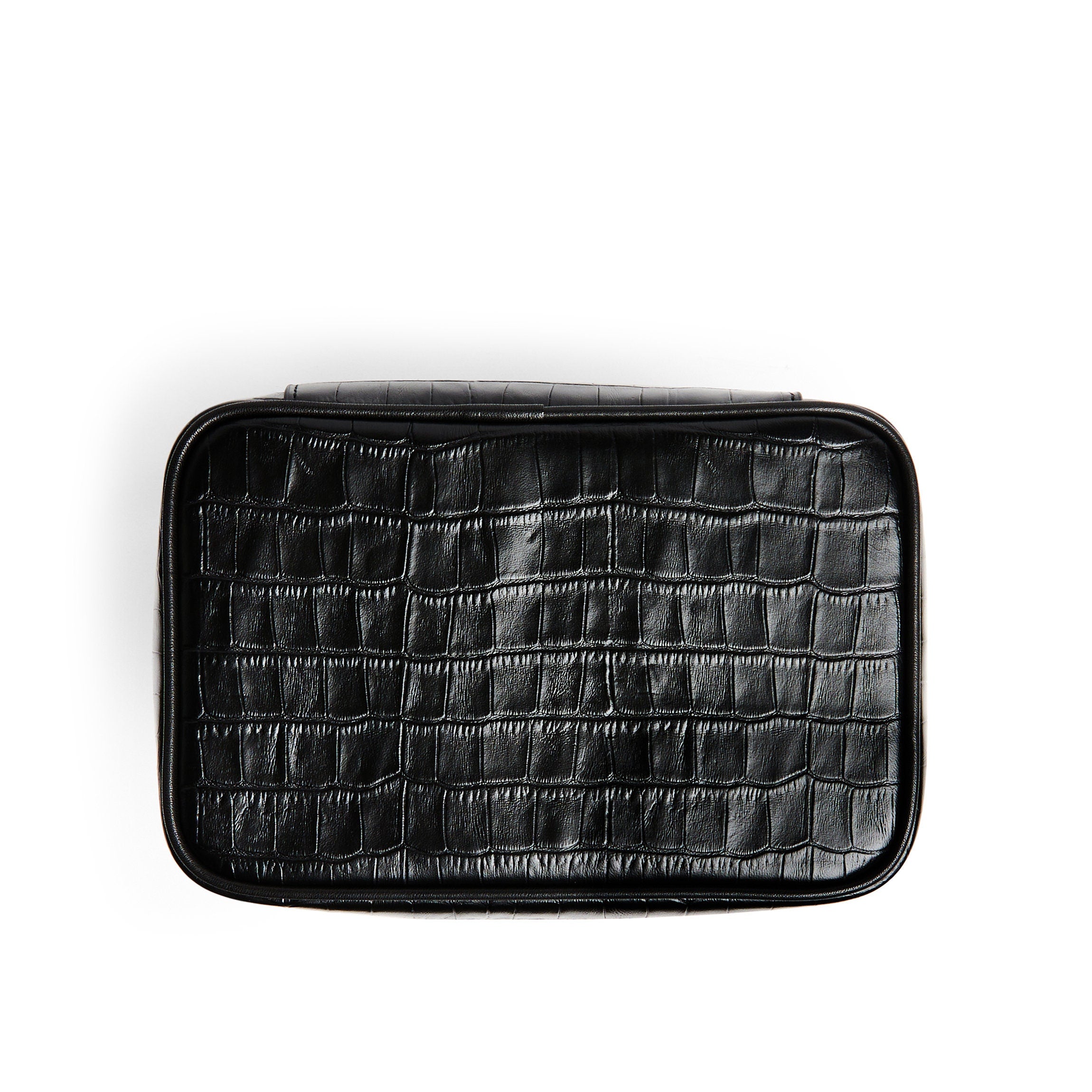 Small Train Case | Full grain leather, compact beauty organizer