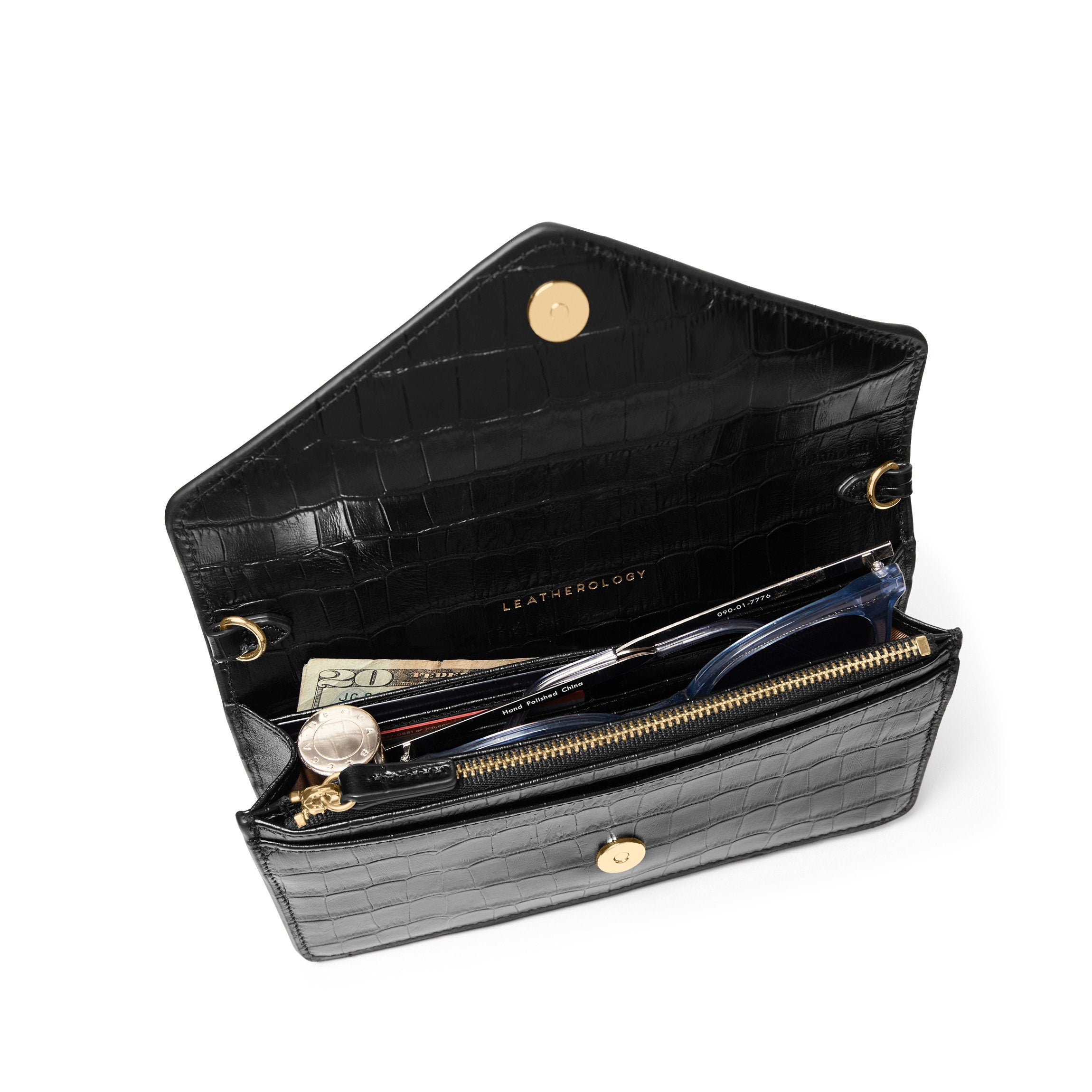 Small Willow Wallet on a Chain | Full grain leather, versatile