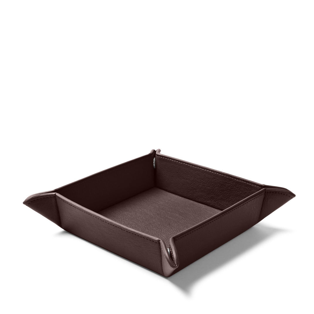 Square-Valet-Tray-Brown-750-340-1
