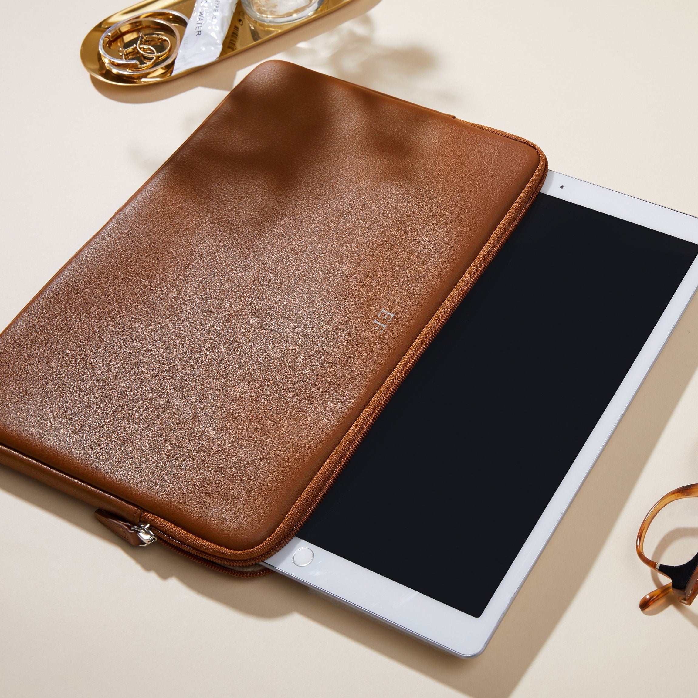 12.9/13 Inch iPad Pro Case | Full grain leather, premium tablet